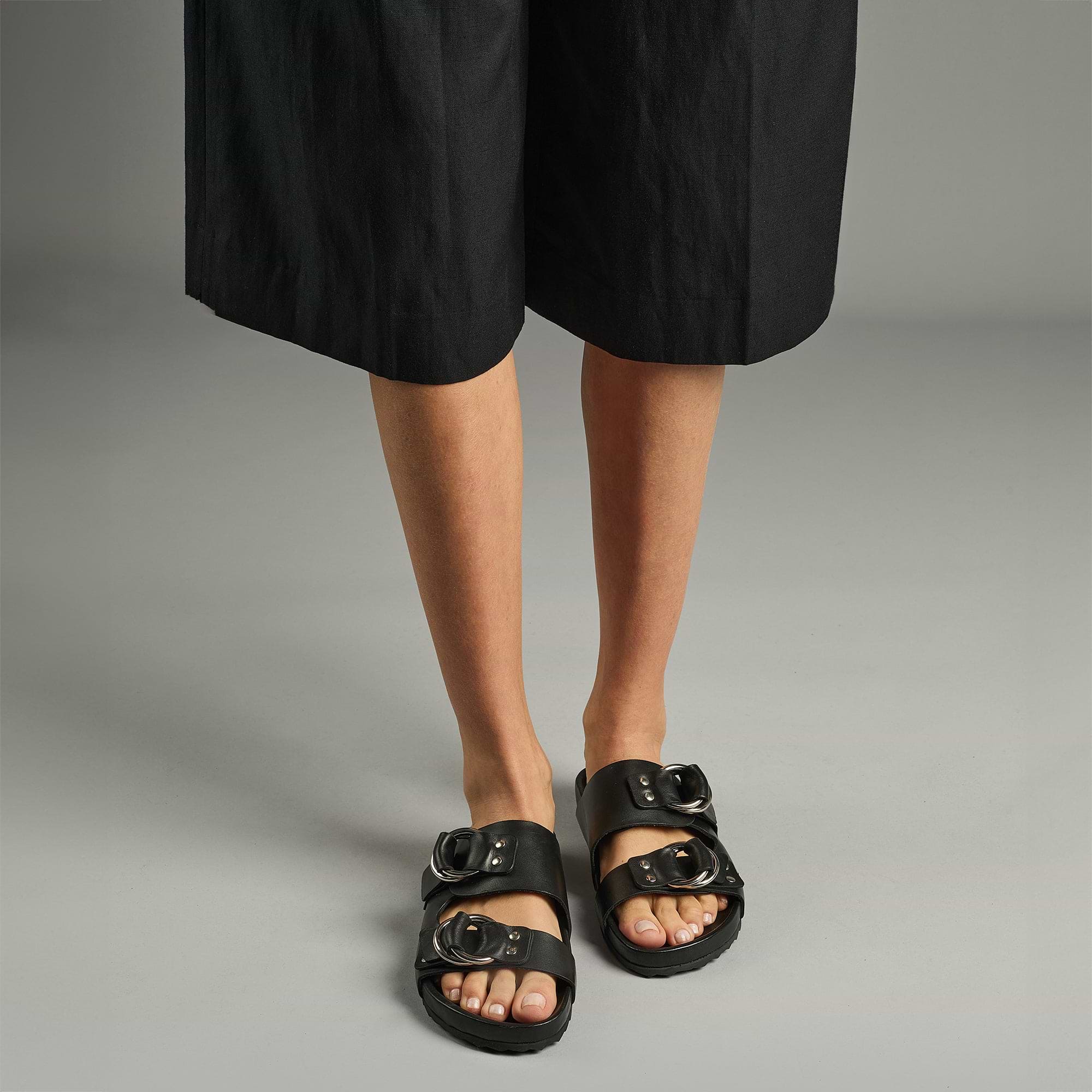 Pierre Hardy BEACH RIDER FLAT MULE, black calfskin, view 3
