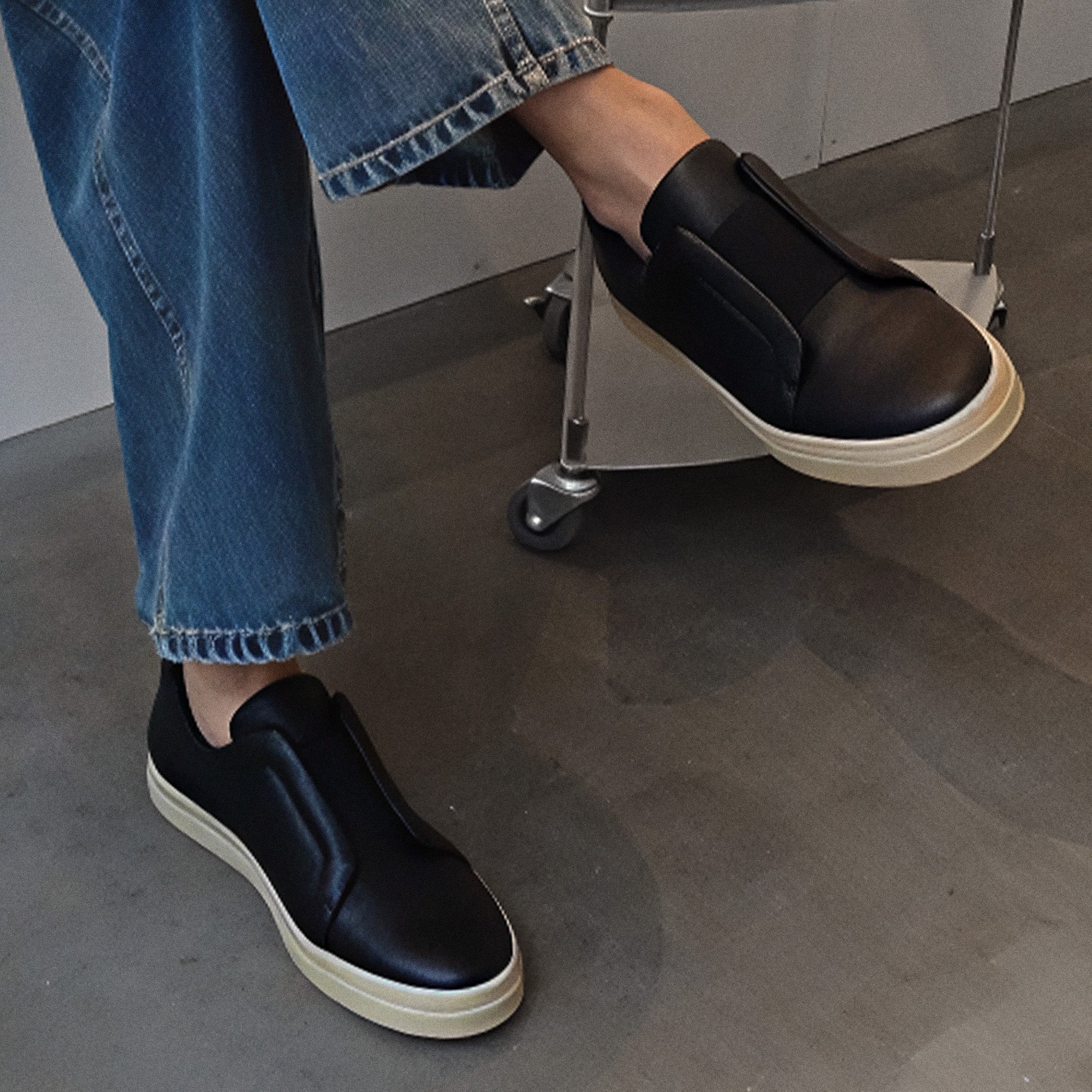 Pierre Hardy SLIDER SNEAKERS, black grained calfskin, view 5