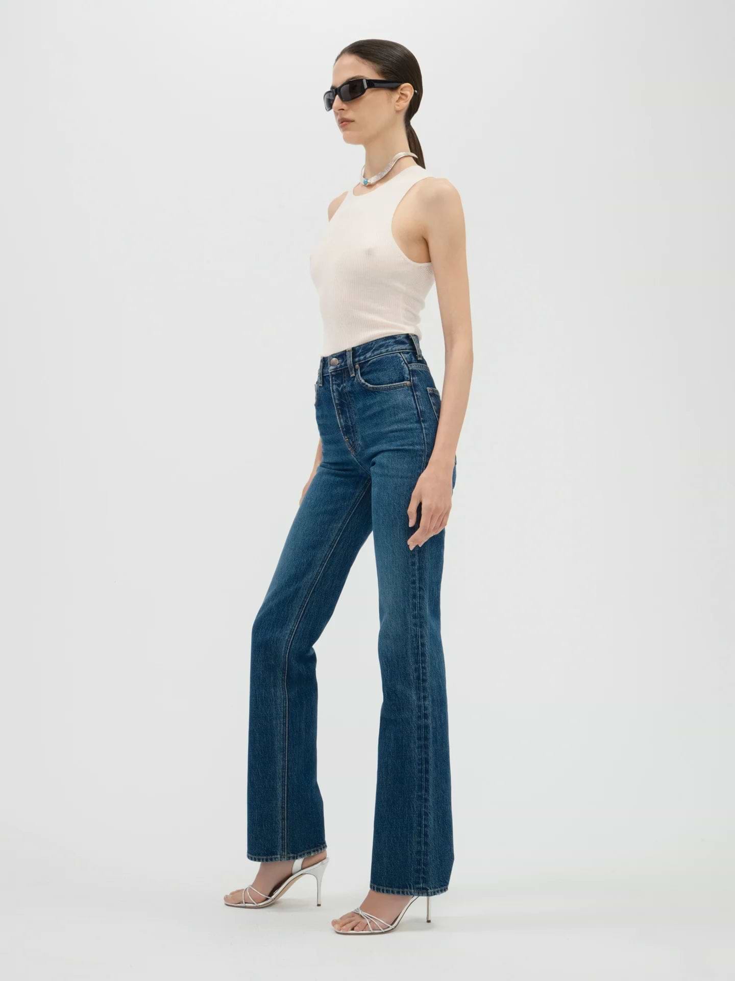 AFLALO Brontë Jean – Subdued Indigo Rigid Denim - Model Side