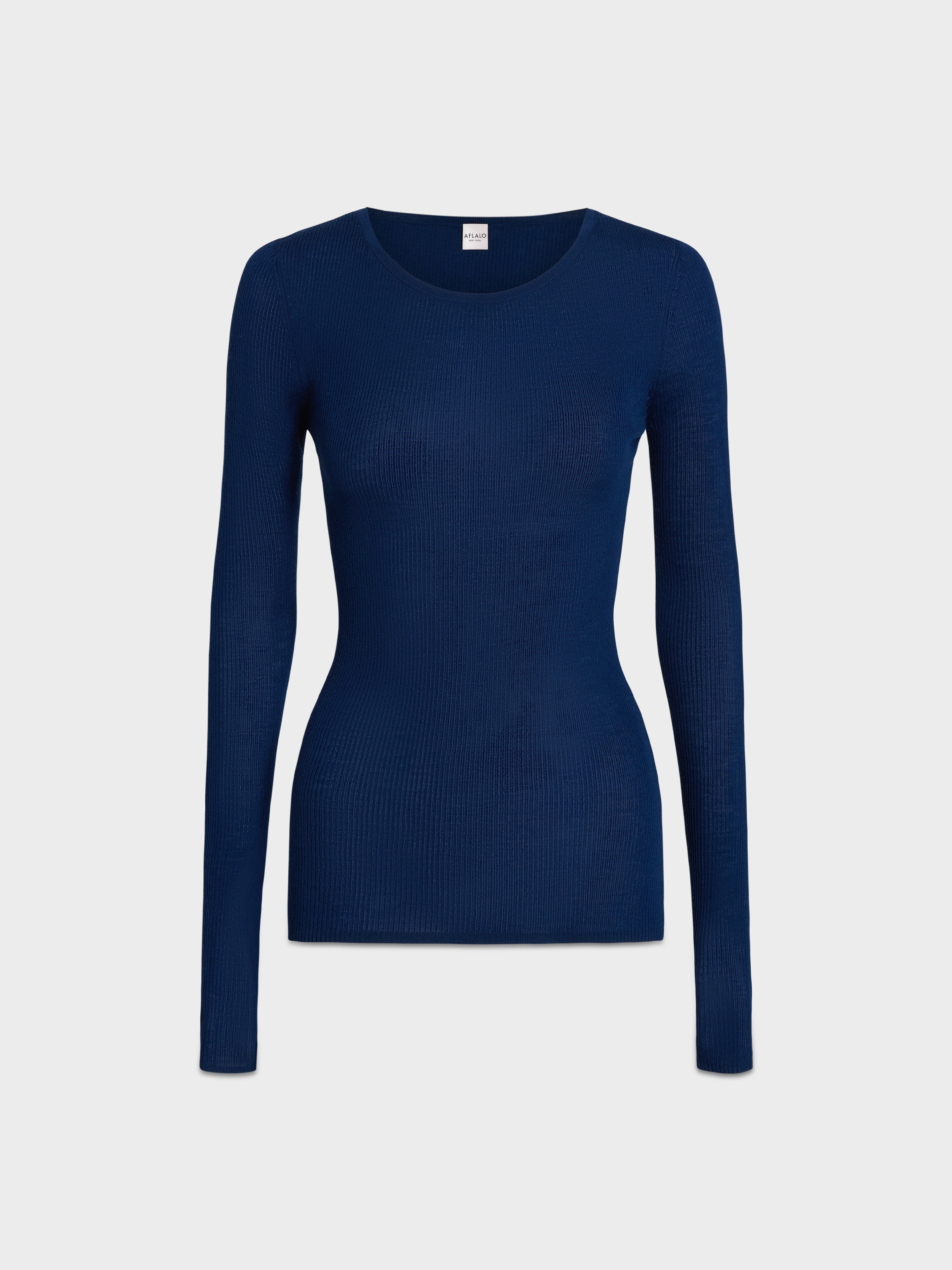AFLALO Safre Top in Wool – Marine - Ghost Front