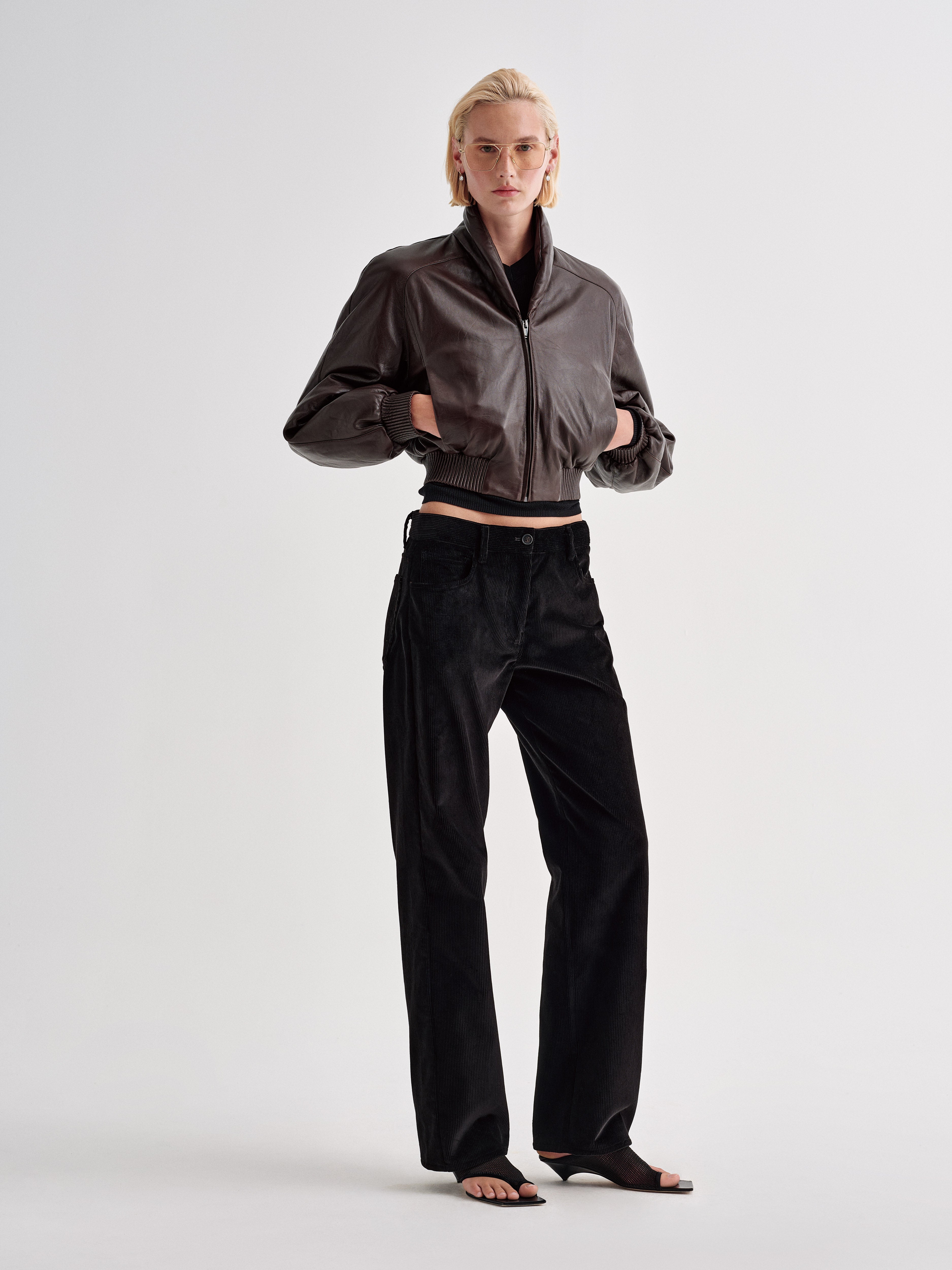 Giovan Pant in Corduroy
