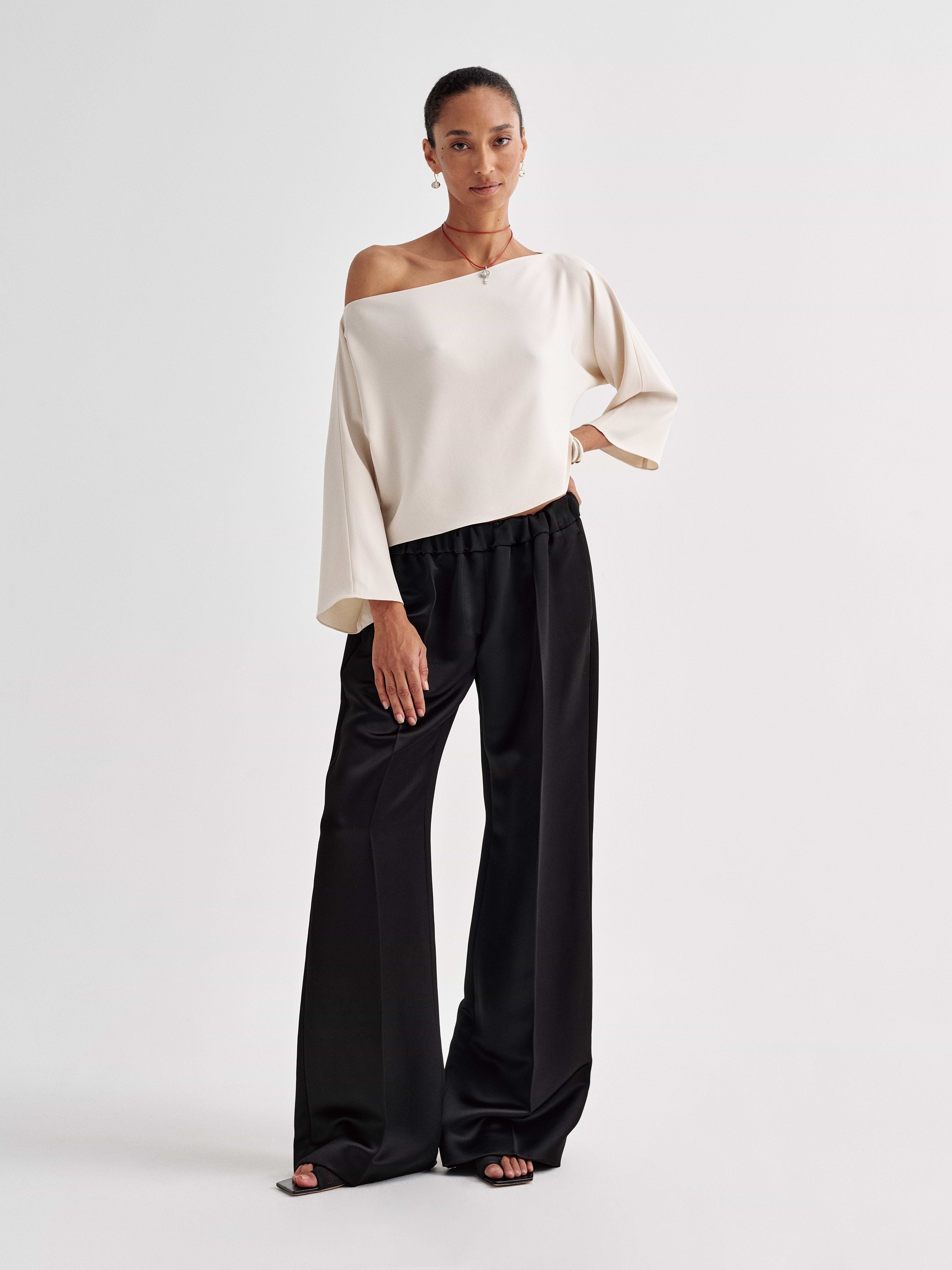 Elestra Top in Silk
