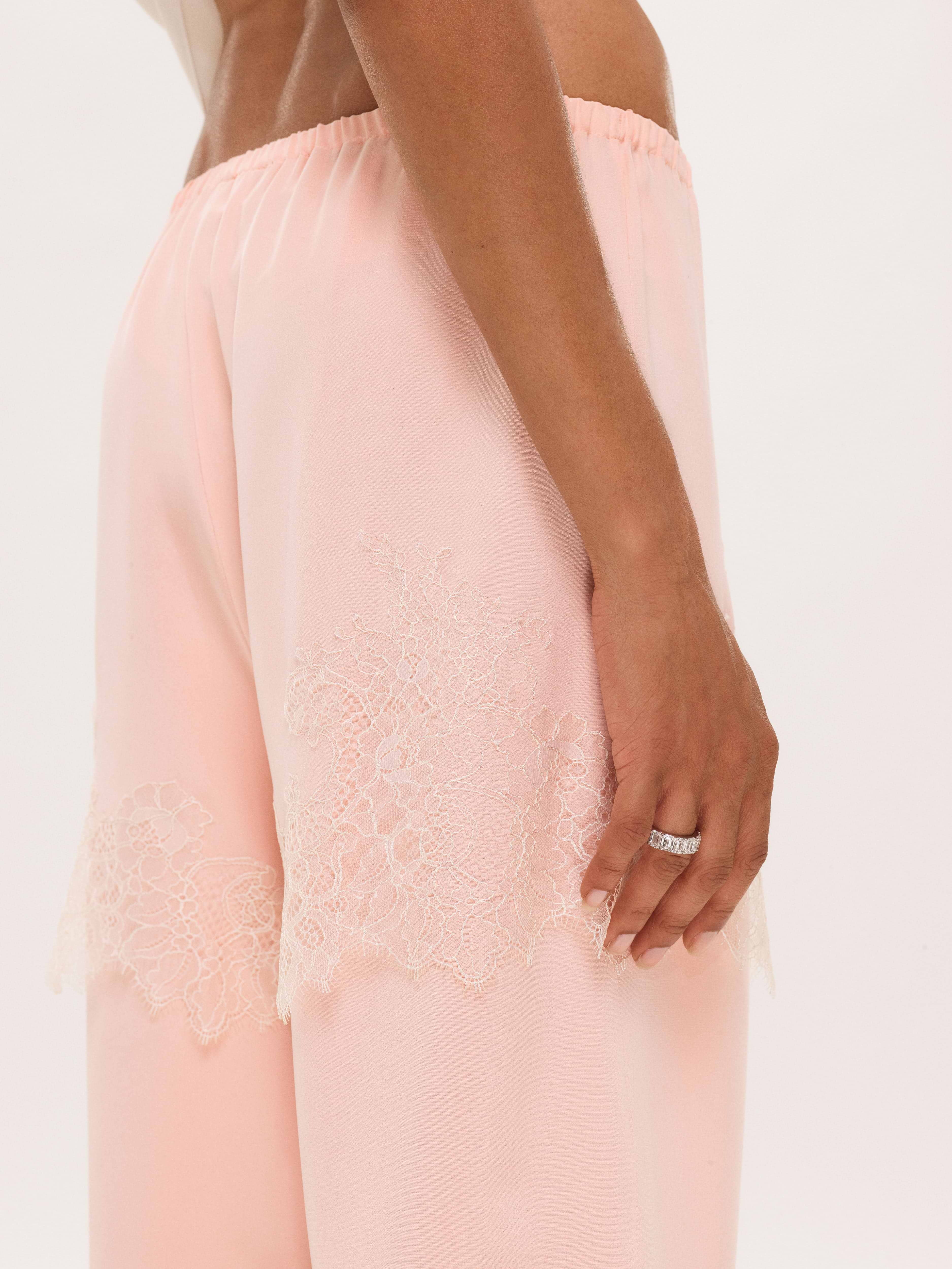 Auden Shorts in Silk
