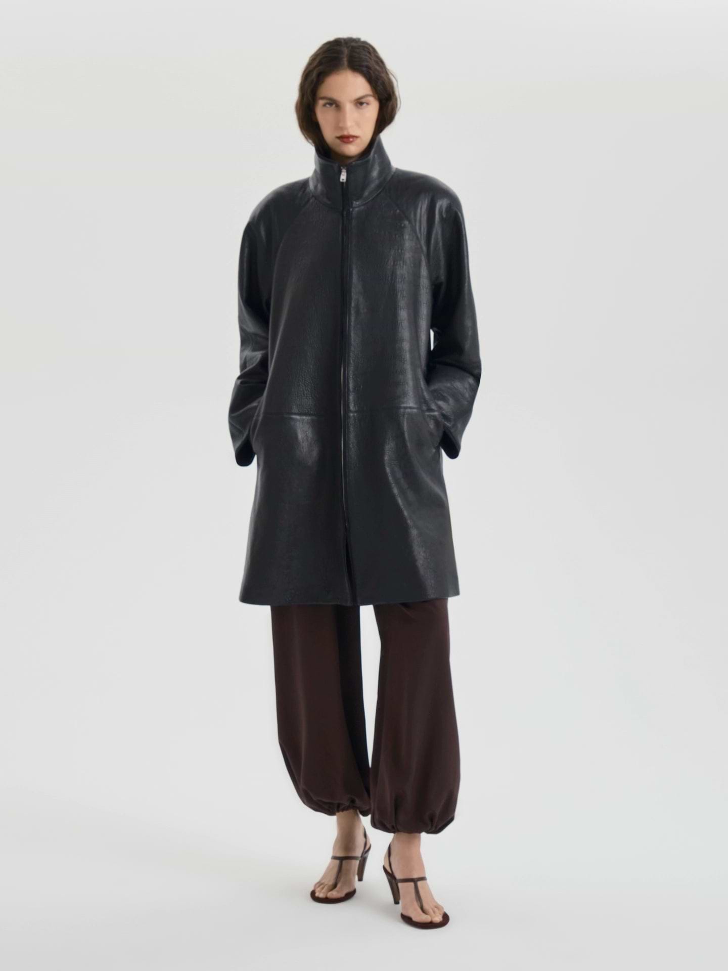 Vanta Jacket in Black - AFLALO
