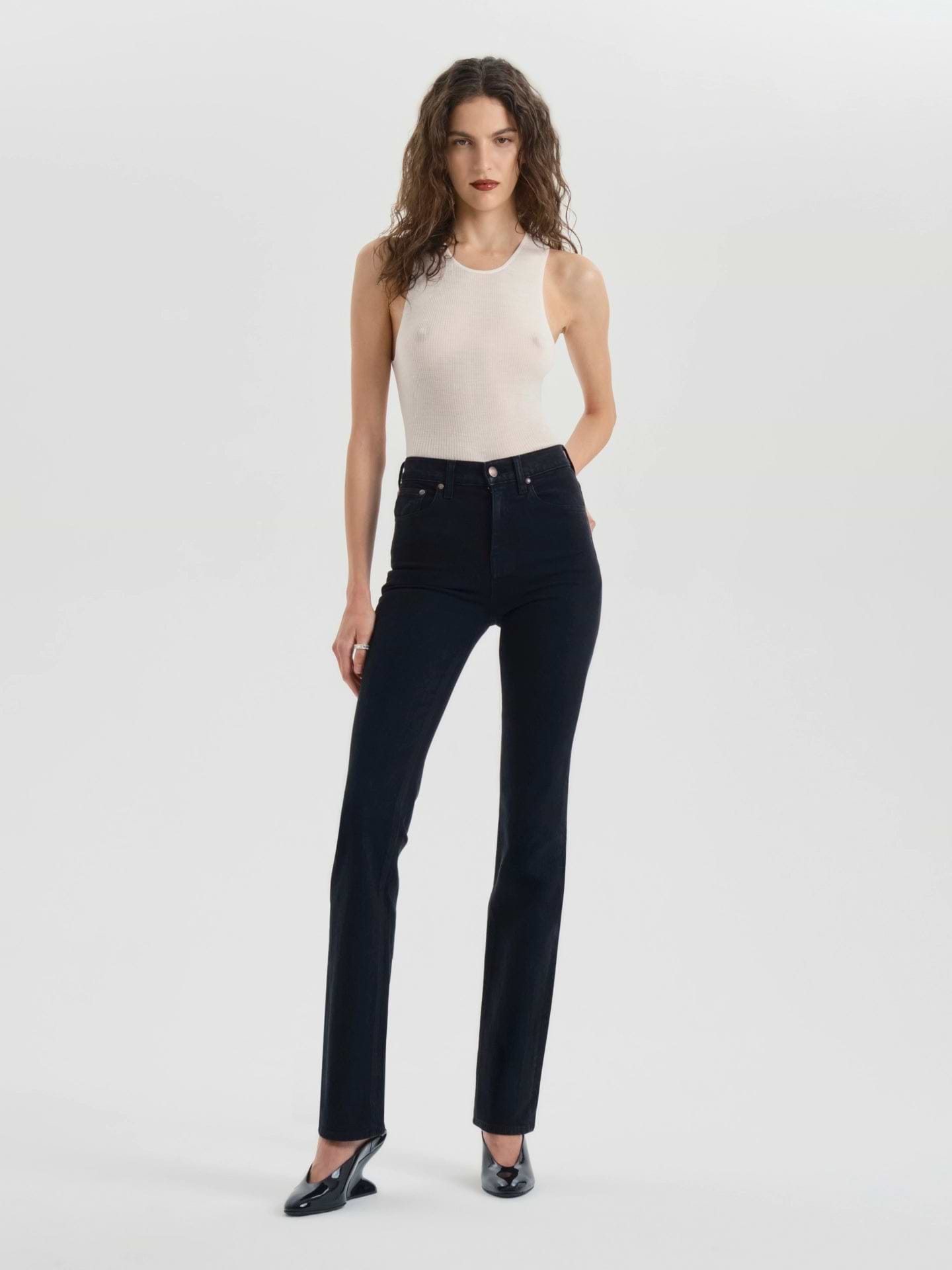 AFLALO Miller Jean – Pure Onyx Stretch Denim - Model Front