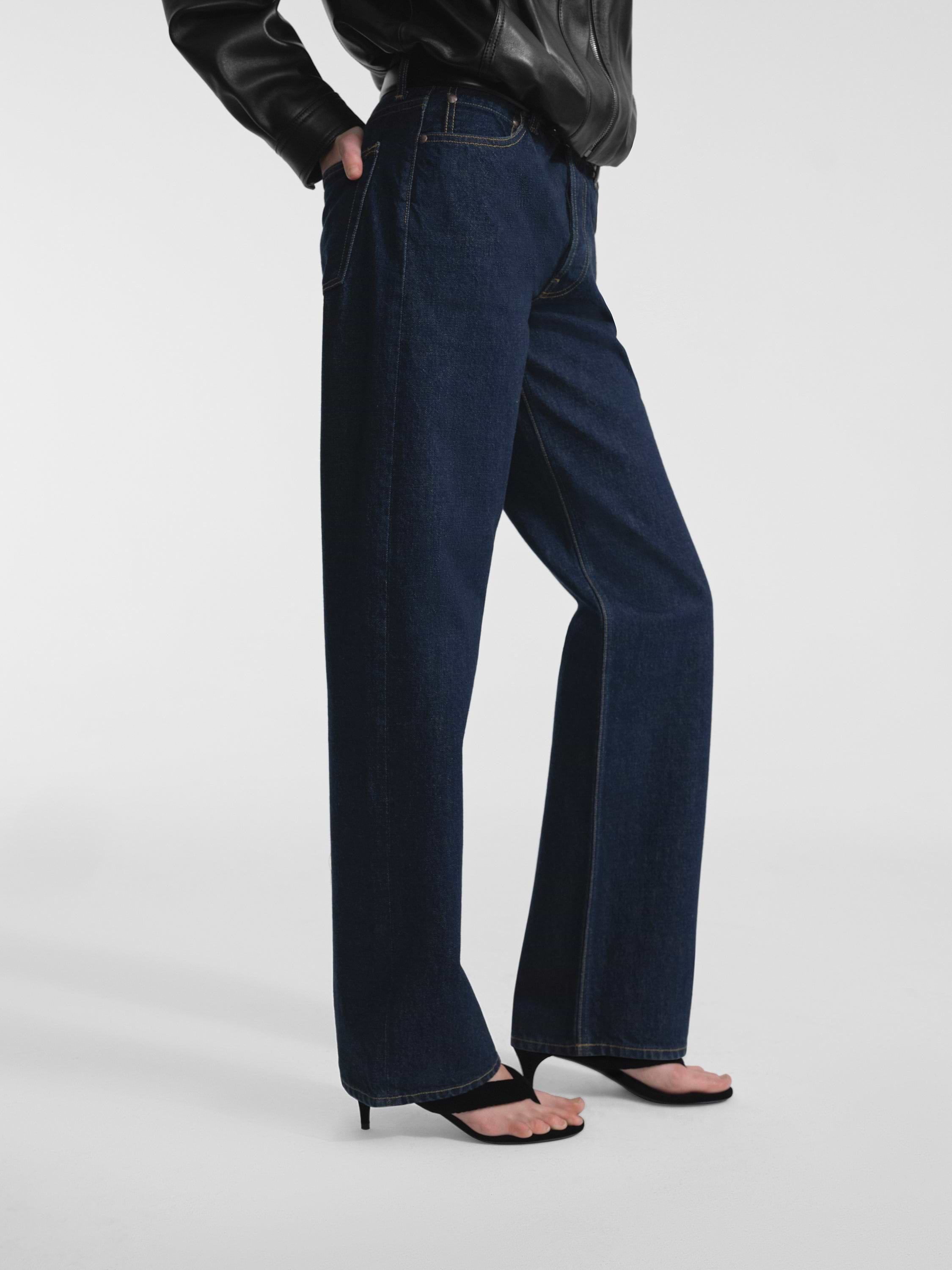 AFLALO Verne Jean – Nihon Rinse Rigid Denim - Model Side Detail