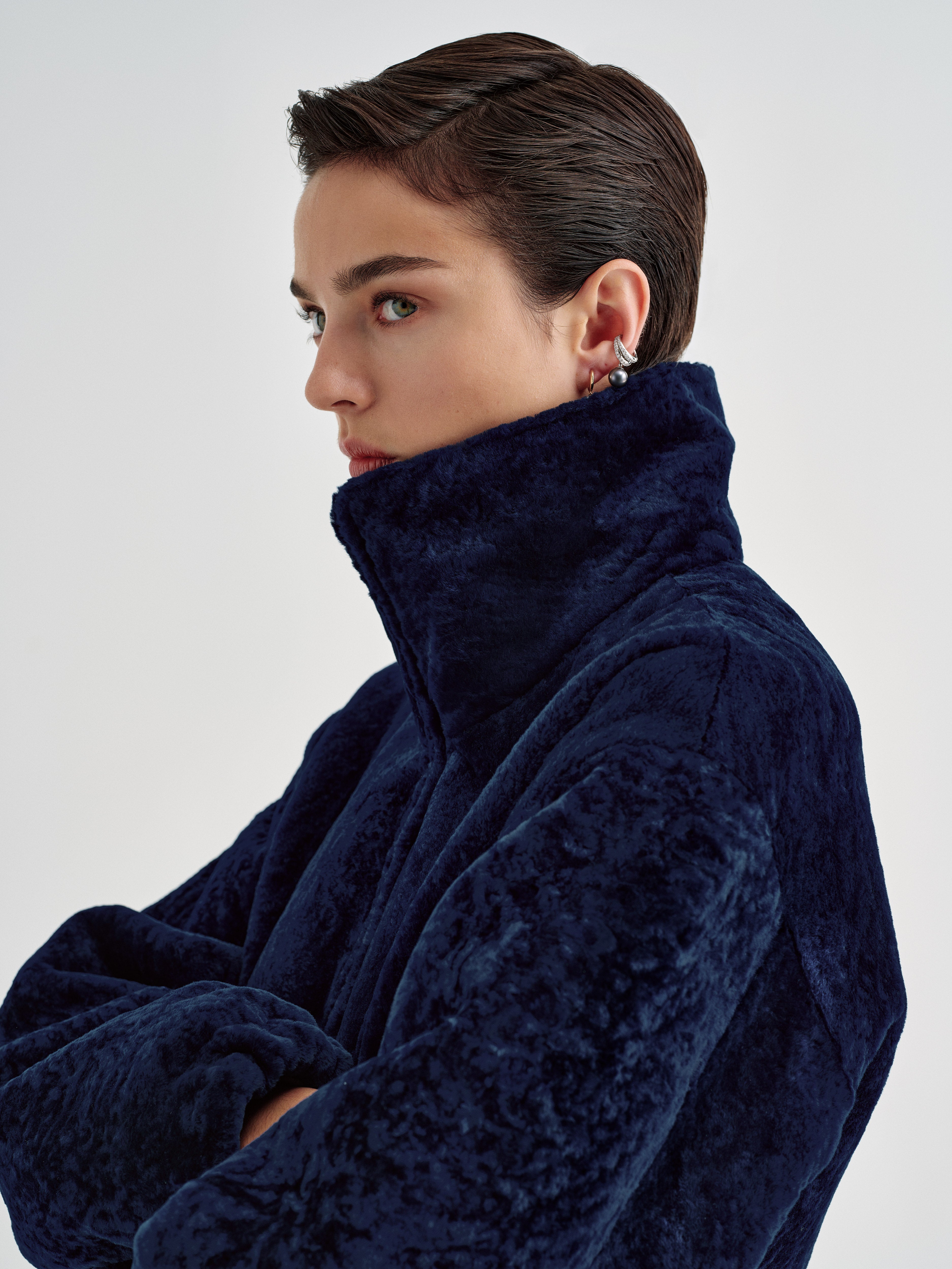AFLALO Agon Jacket in Shearling, Sapphire, side view on model