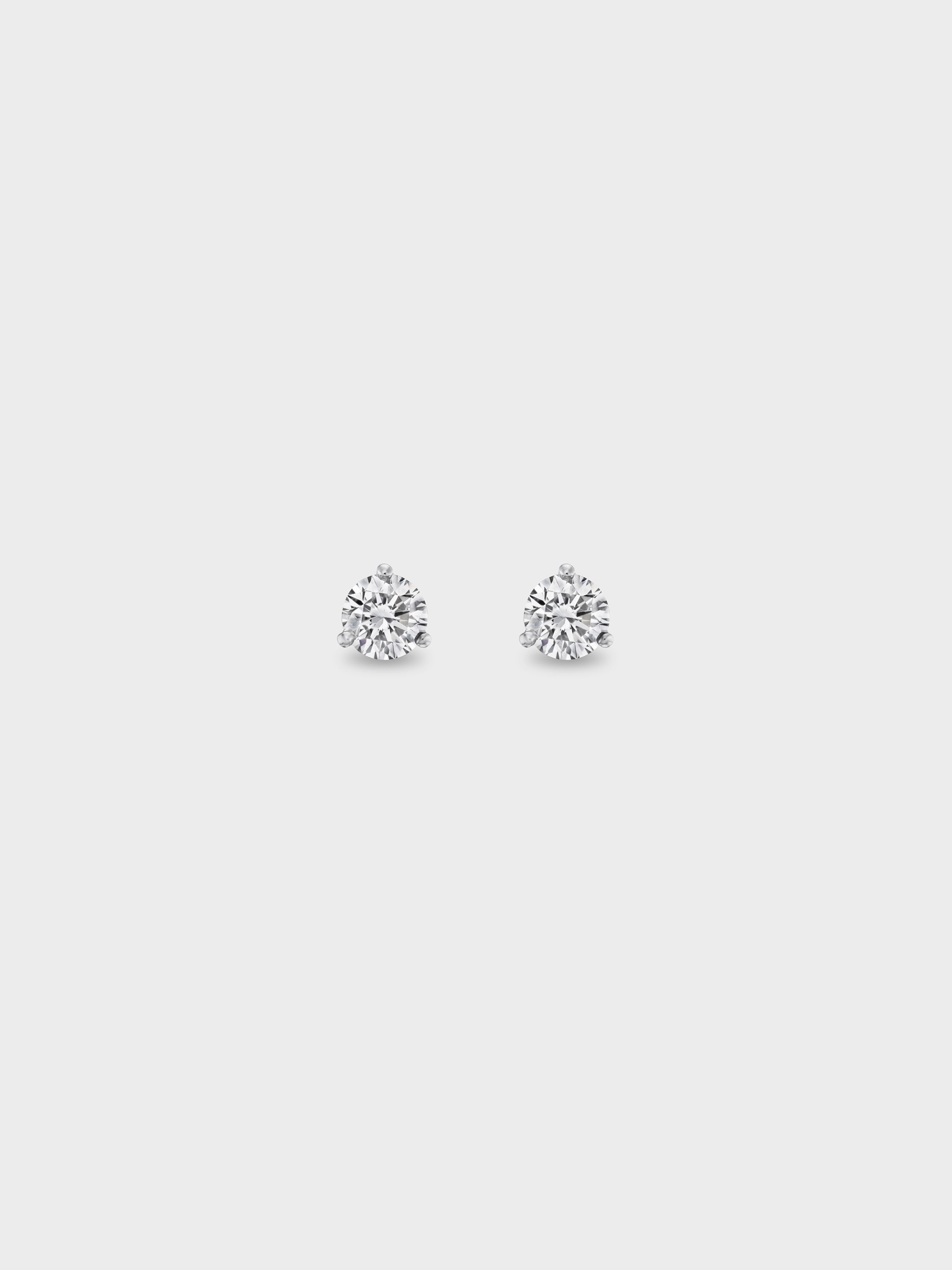 Easy Stud Earrings in White Gold