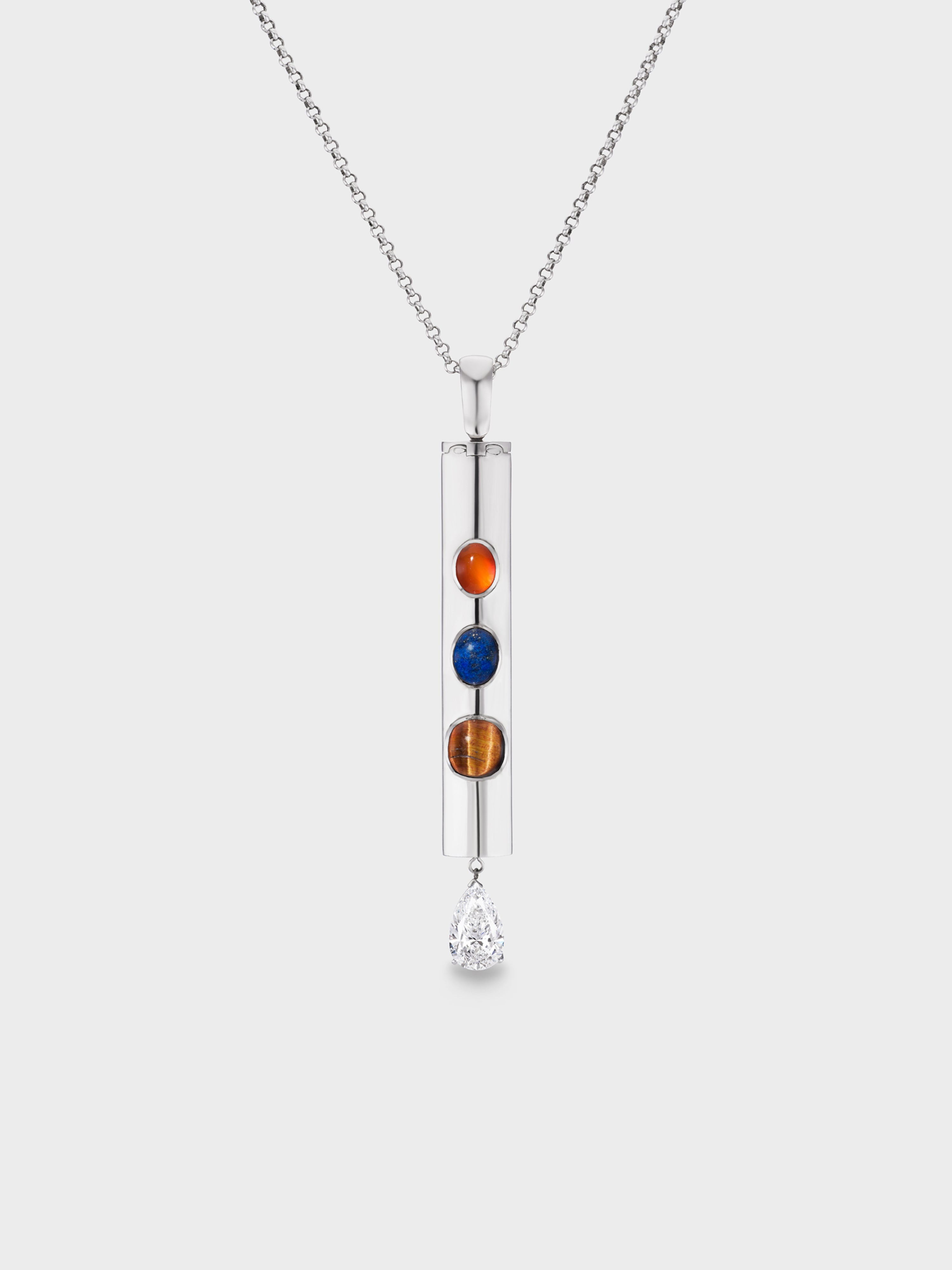 Mom Necklace in Silver