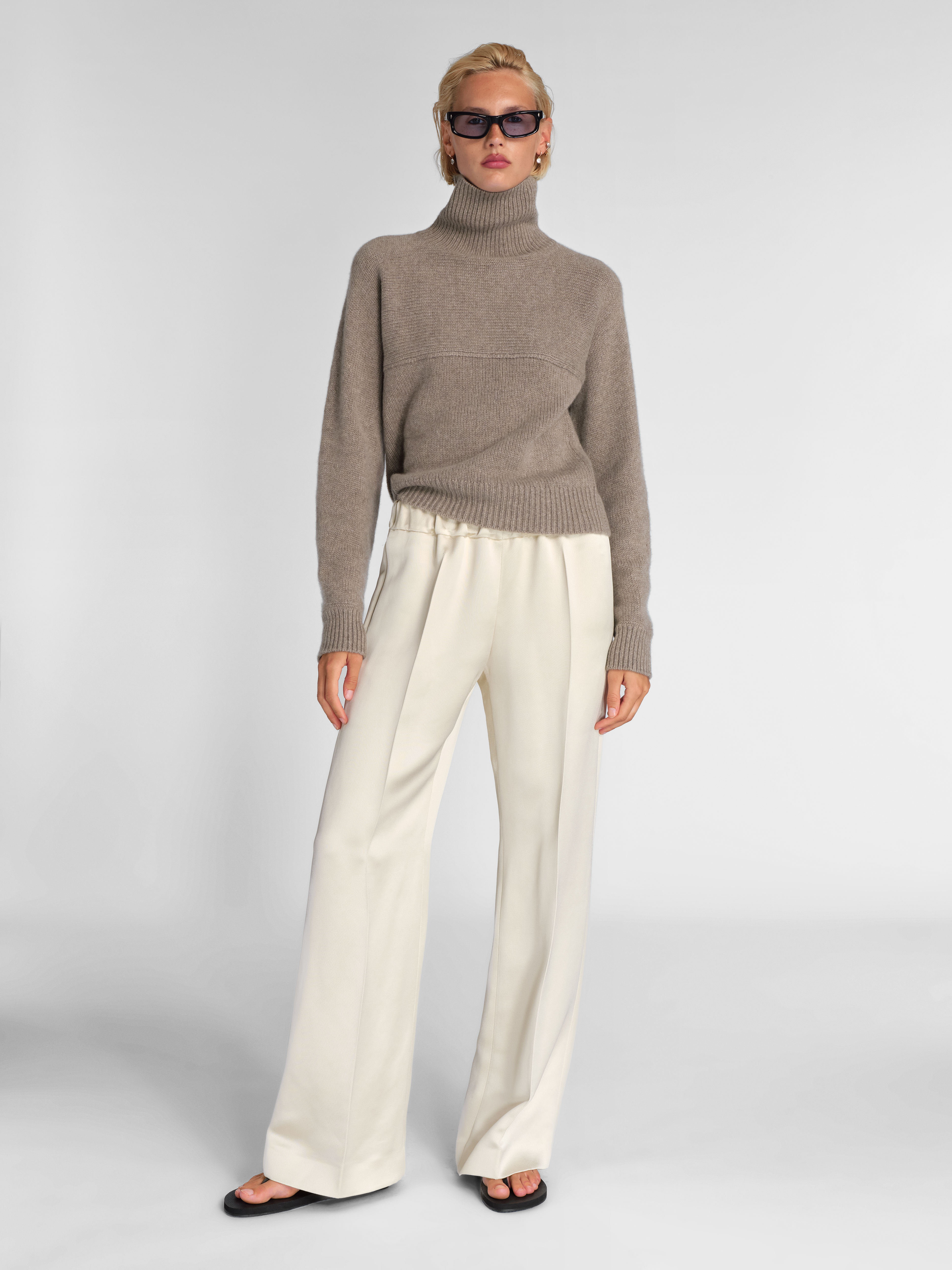 Ruv Sweater in Cashmere
