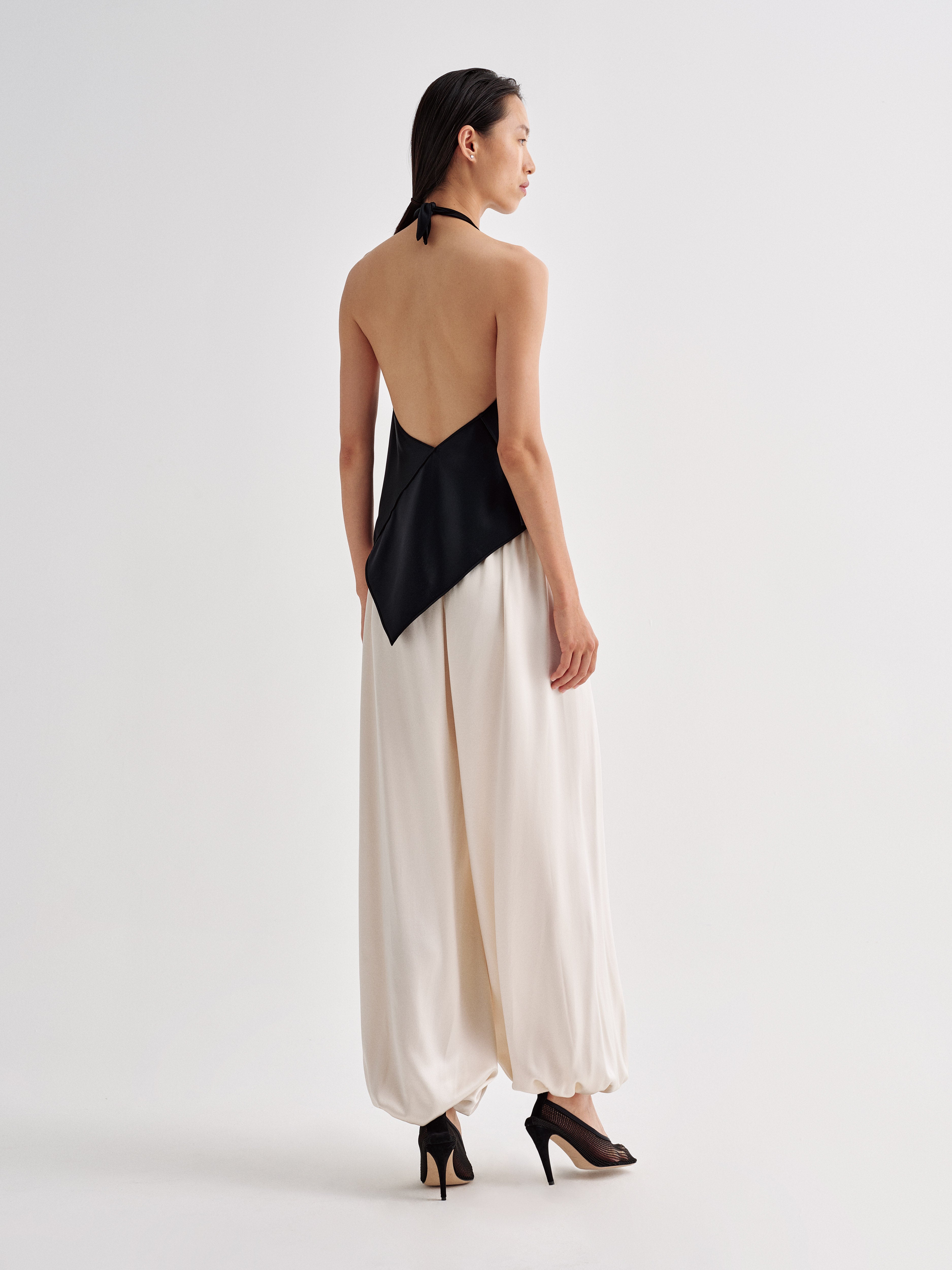 Auvira Top in Silk