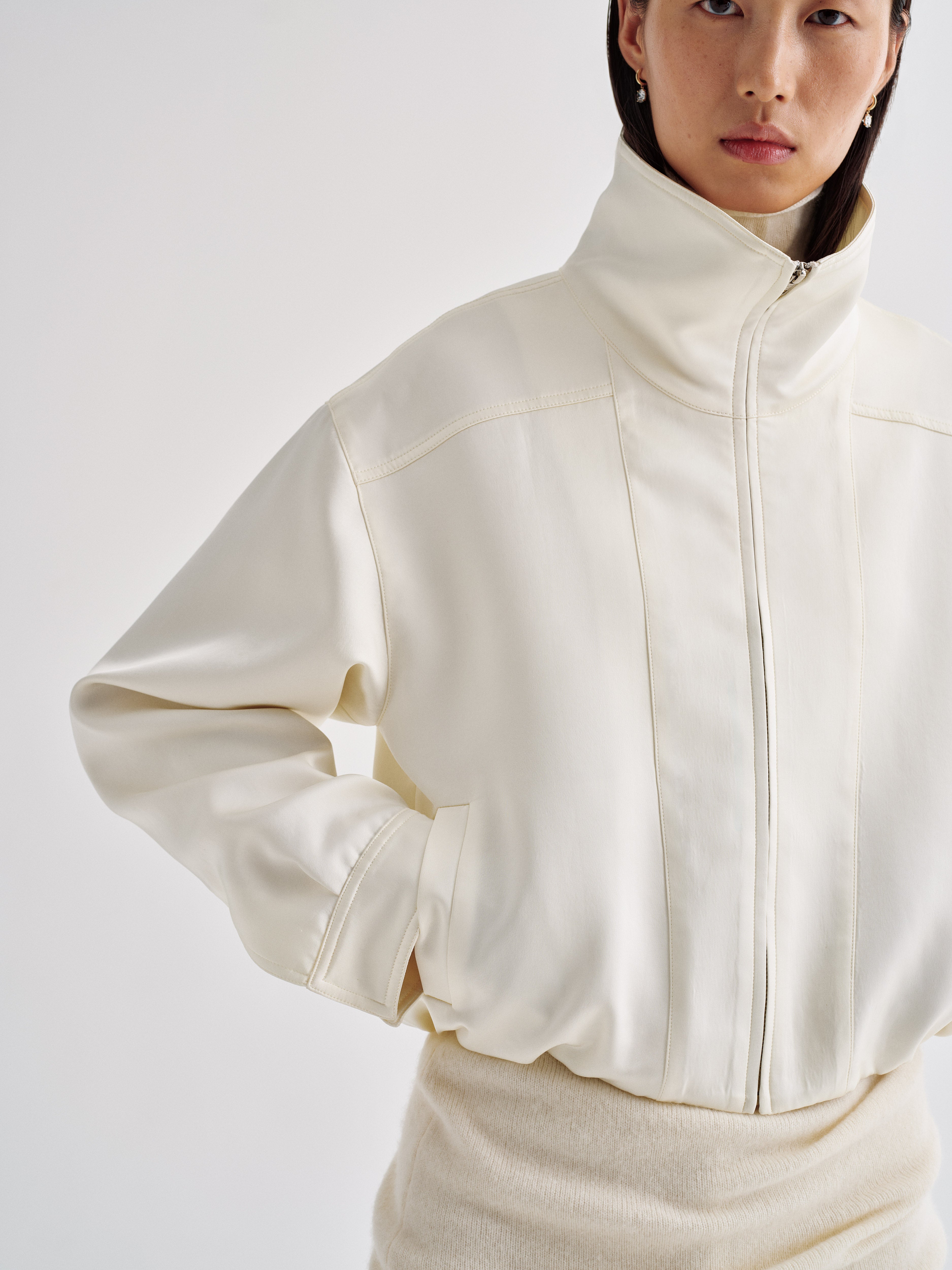 Audra Jacket in Viscose Silk