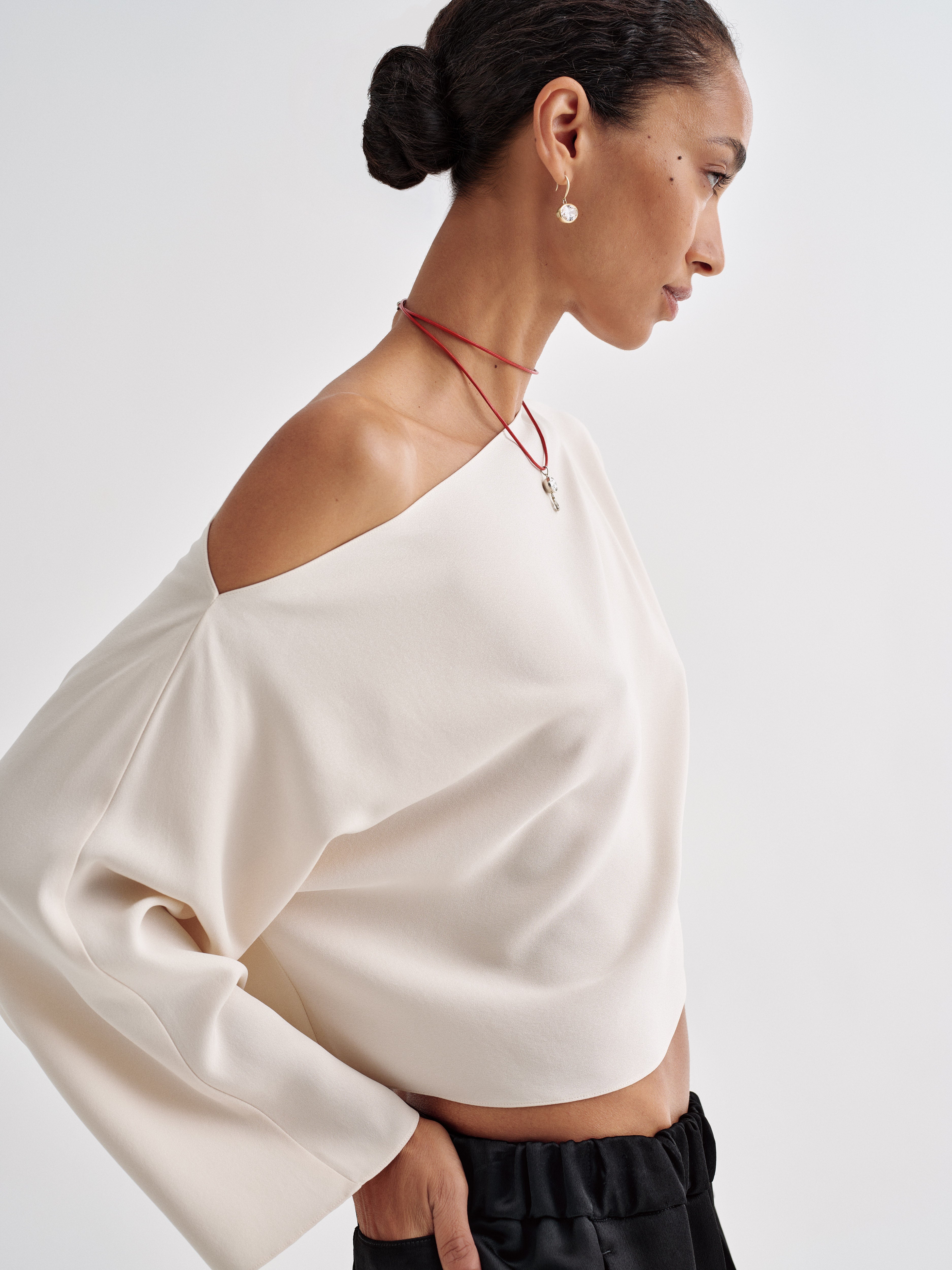Elestra Top in Silk