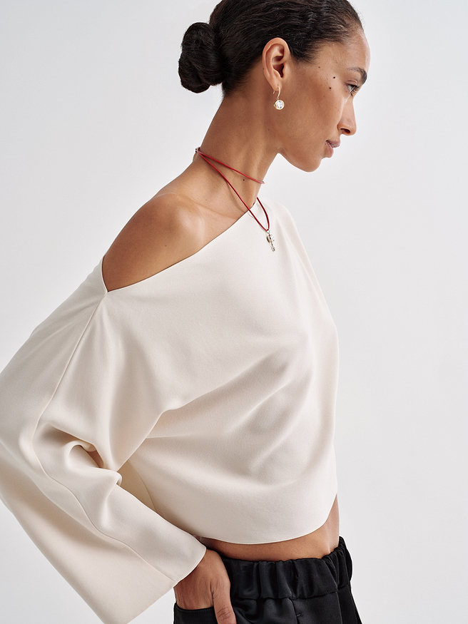 Elestra Top in Silk
