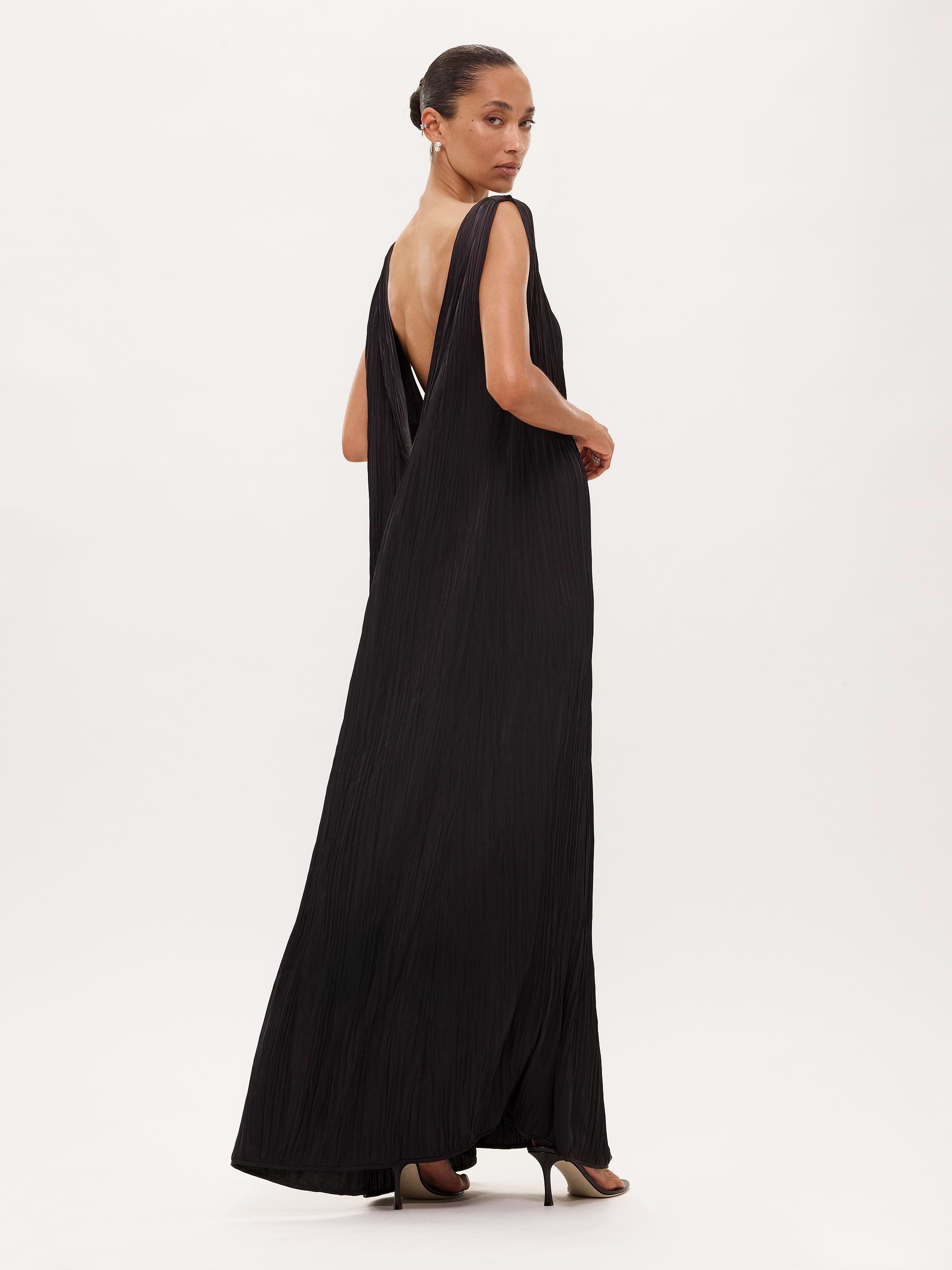 Celestia Dress in Plissé