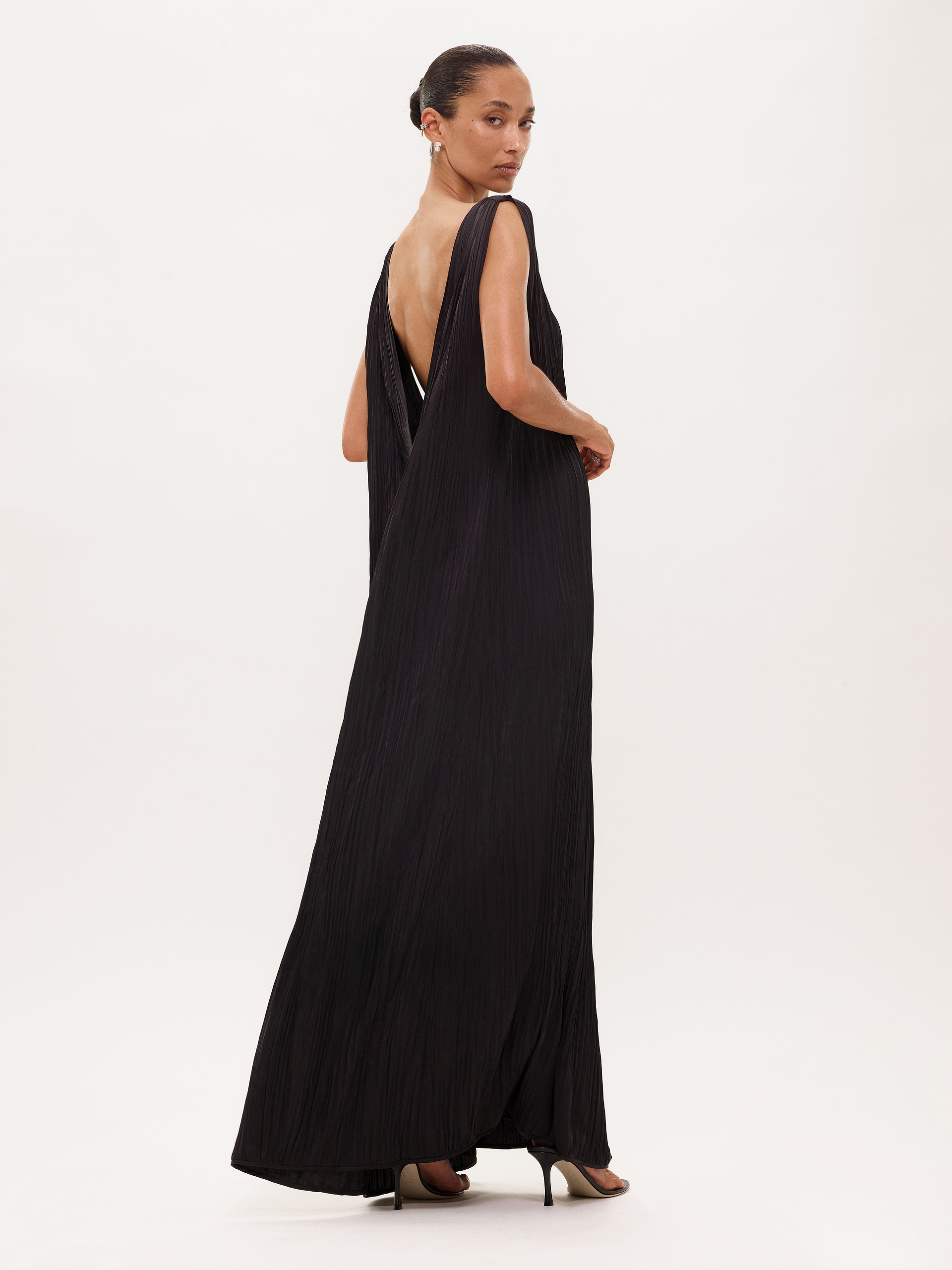 Celestia Dress in Plissé