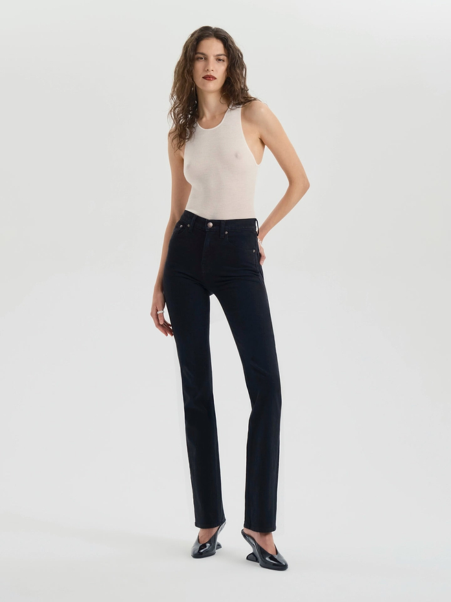 AFLALO Miller Jean – Pure Onyx Stretch Denim - Model Front