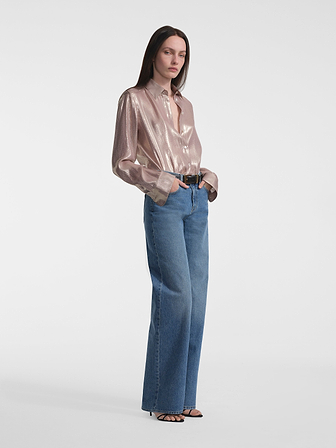 AFLALO Faun Shirt in Silk – Rose Quartz - Model Front Side