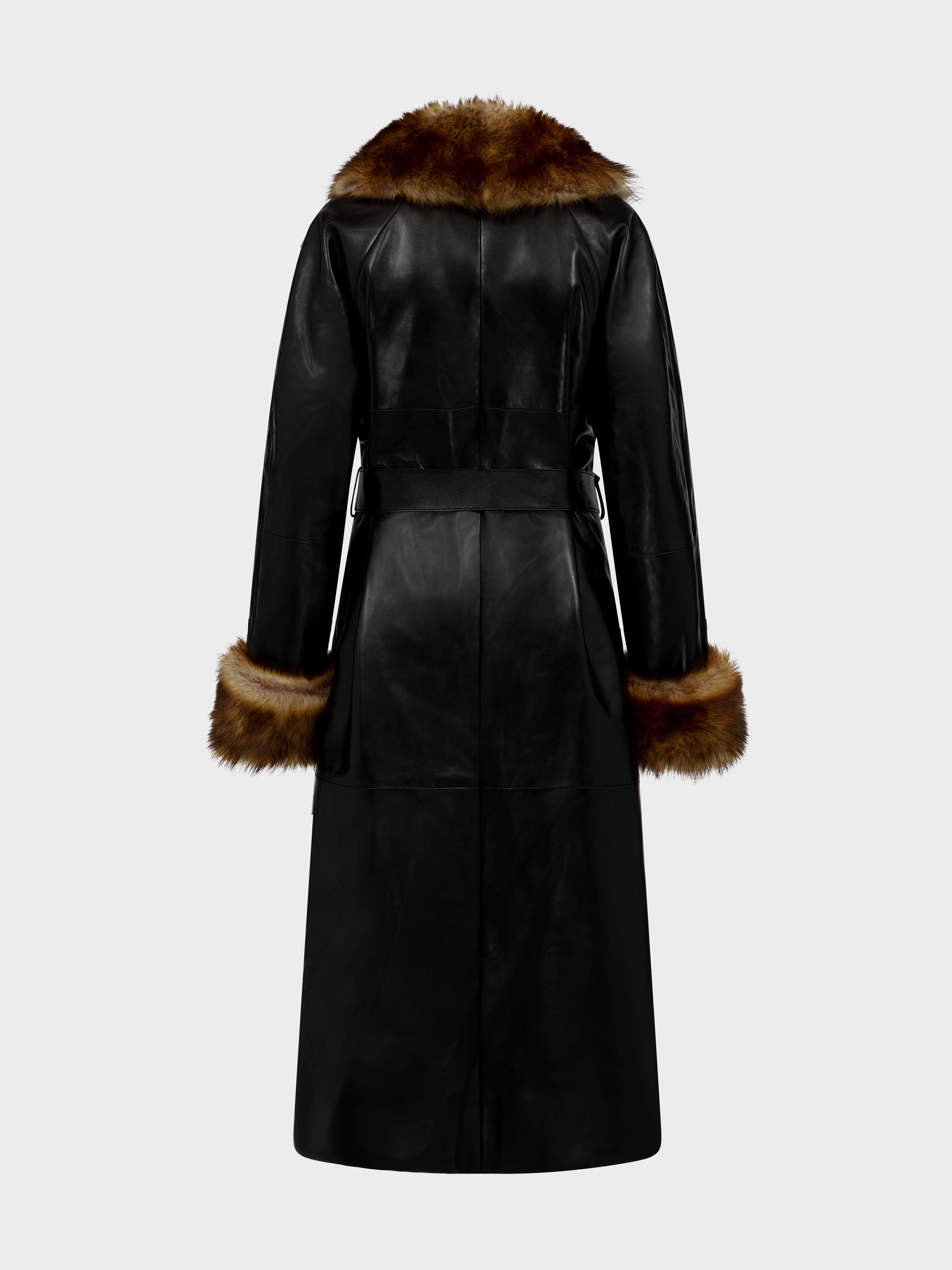Fovea Coat in Leather
