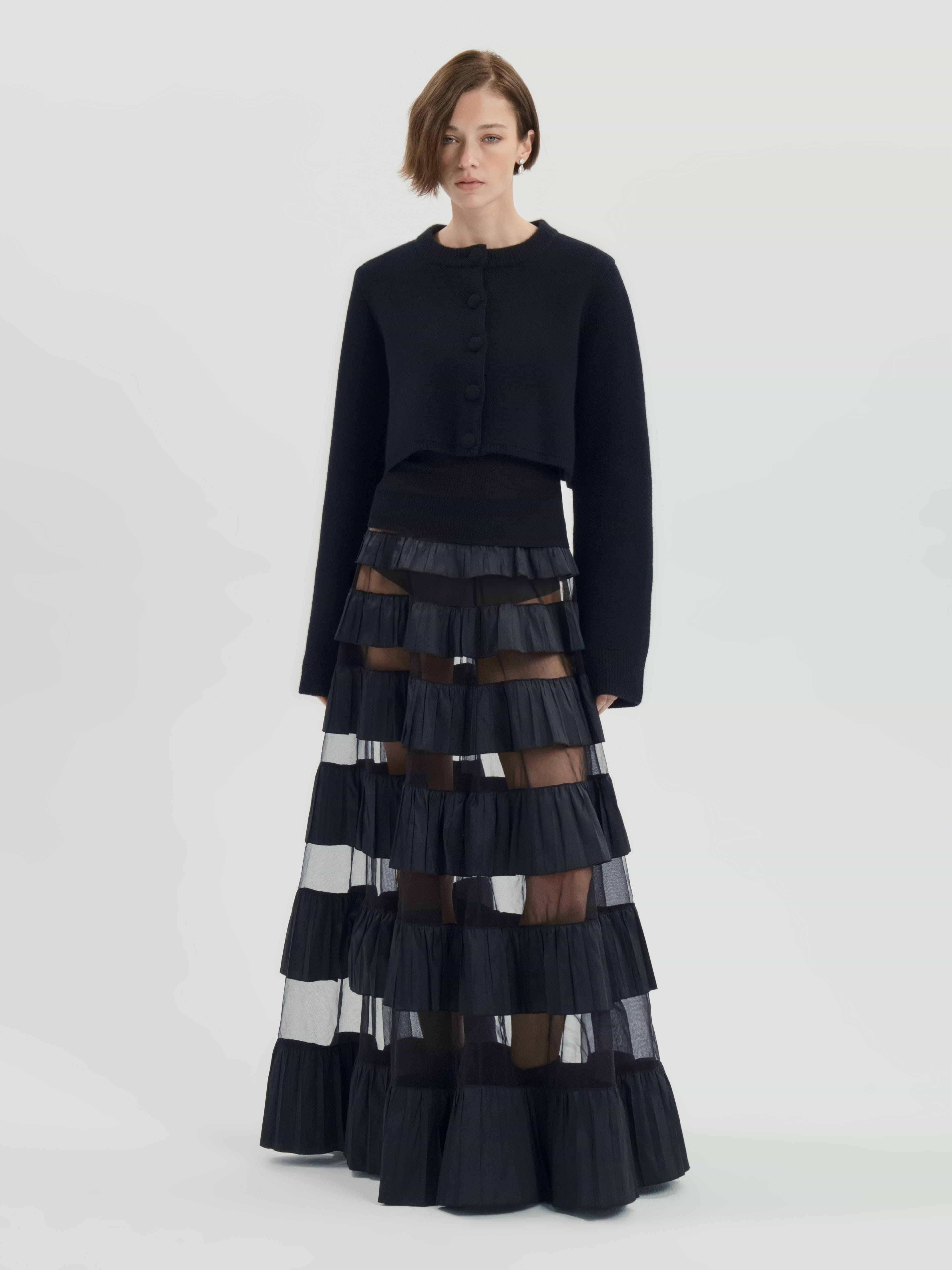 AFLALO Xorina Skirt in Mesh – Black - Model Front
