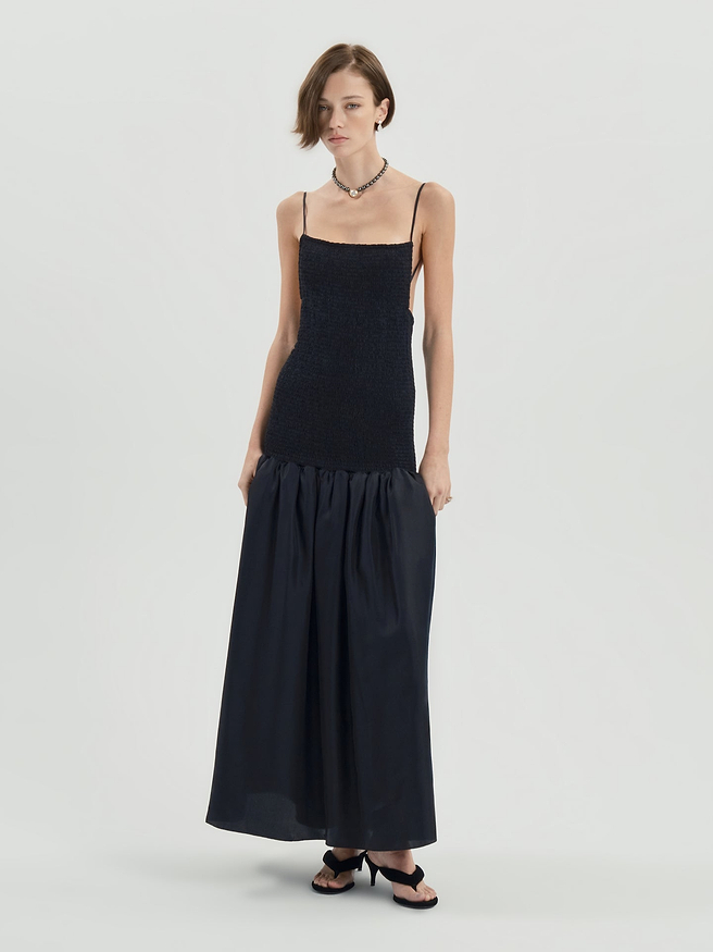 AFLALO Lumea Dress in Silk – Black - Model Front