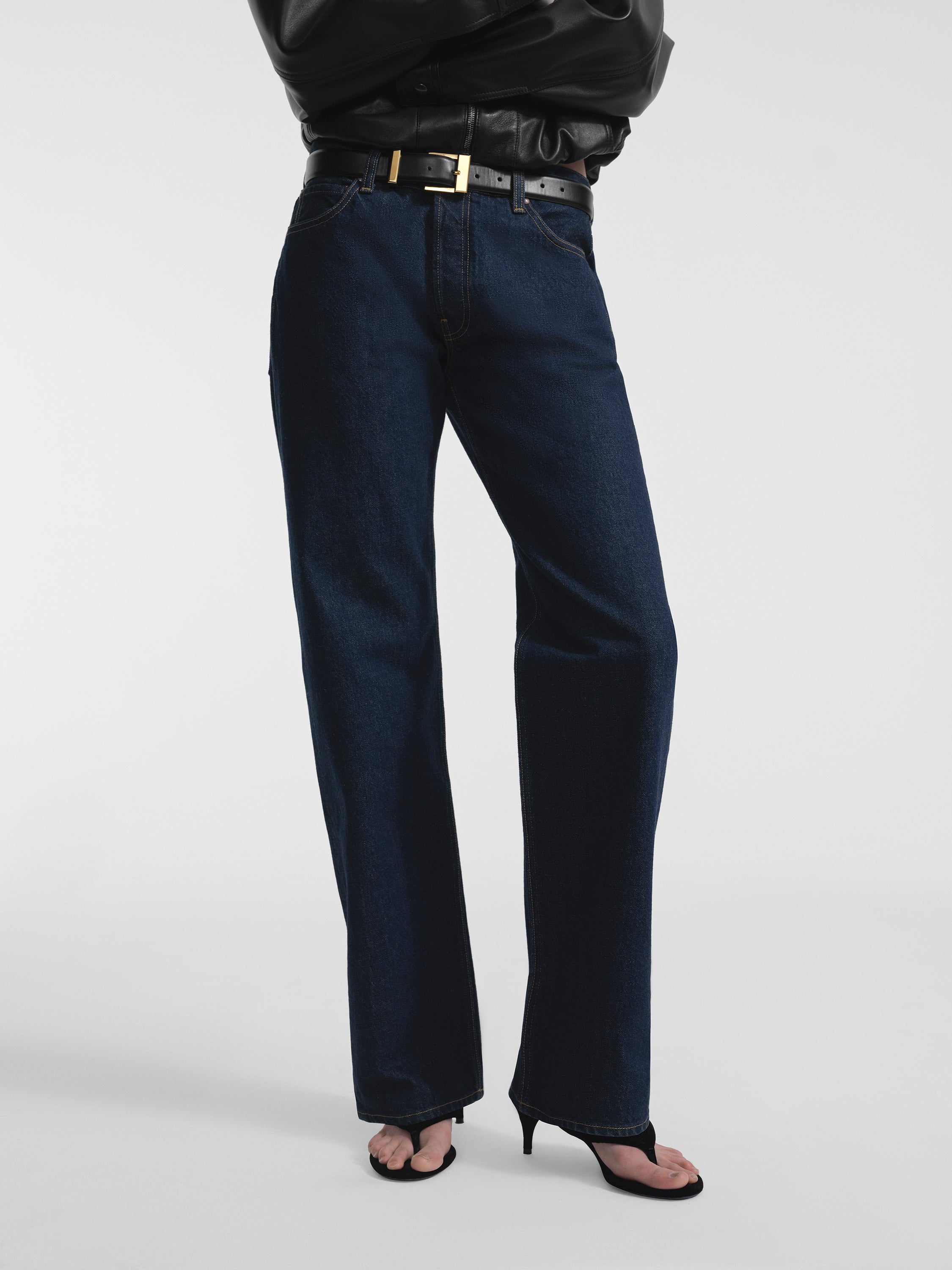 AFLALO Verne Jean – Nihon Rinse Rigid Denim - Model Front Detail