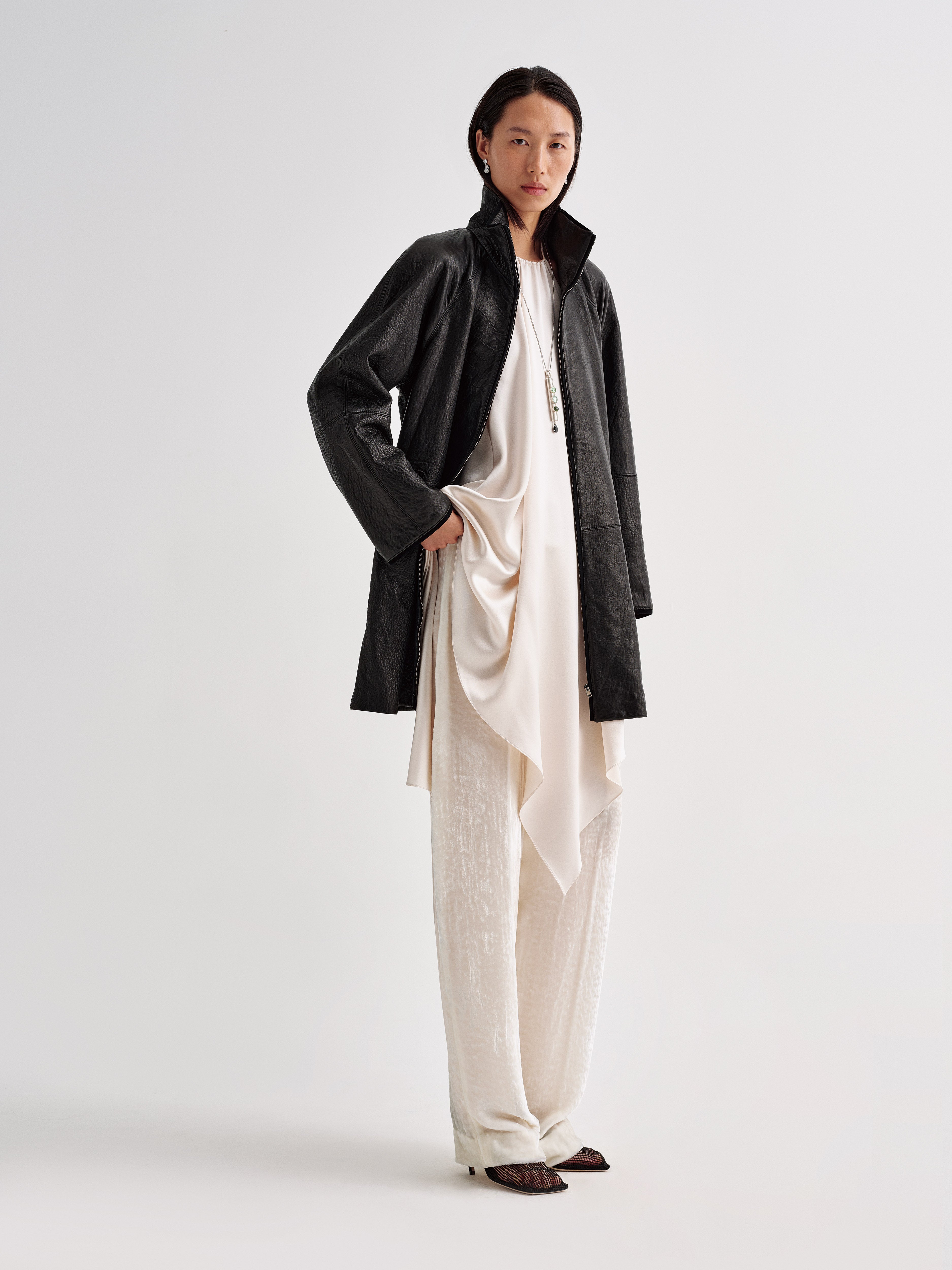 AFLALO Vanta Jacket in Black, front view on model