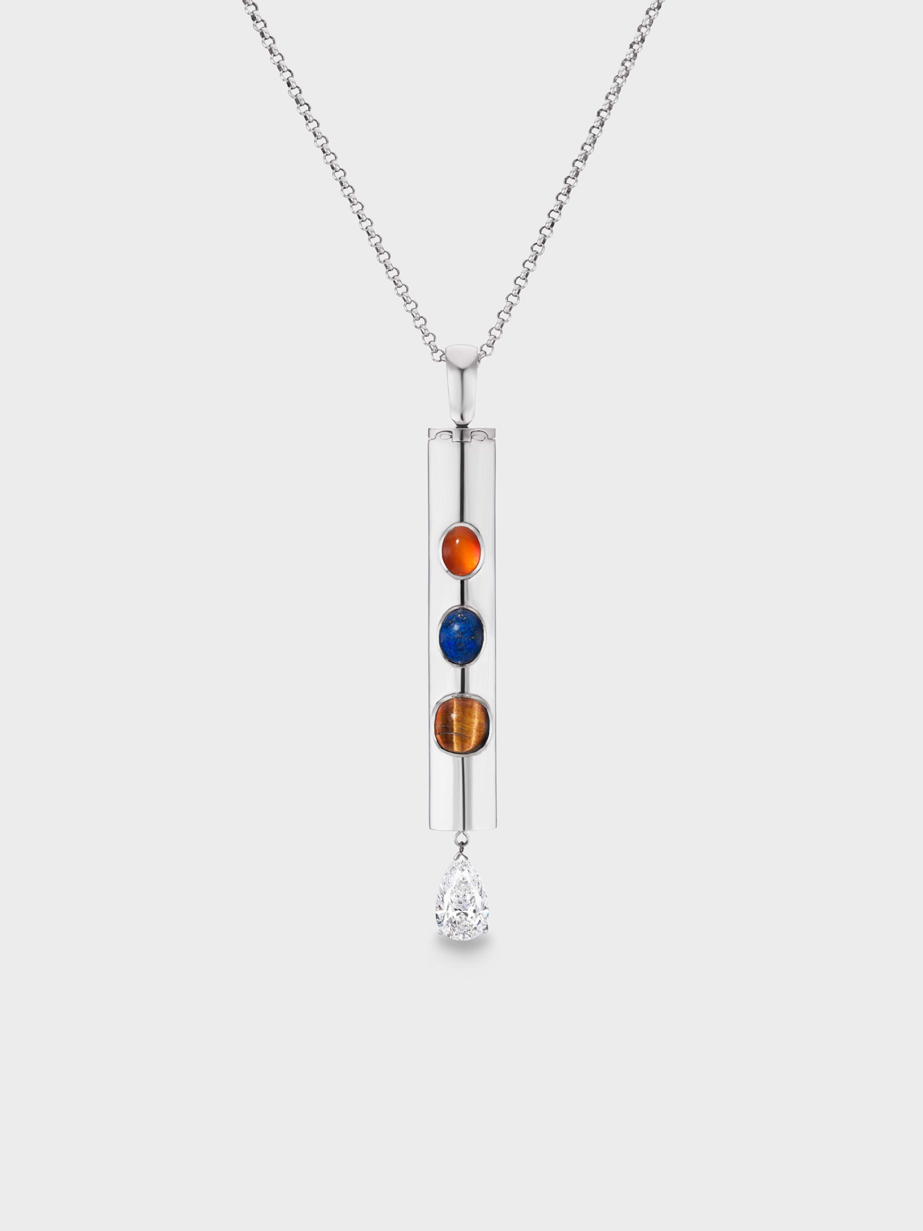 Mom Necklace in Silver