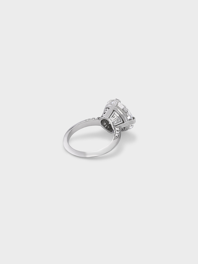 Greek Key Ring in Platinum