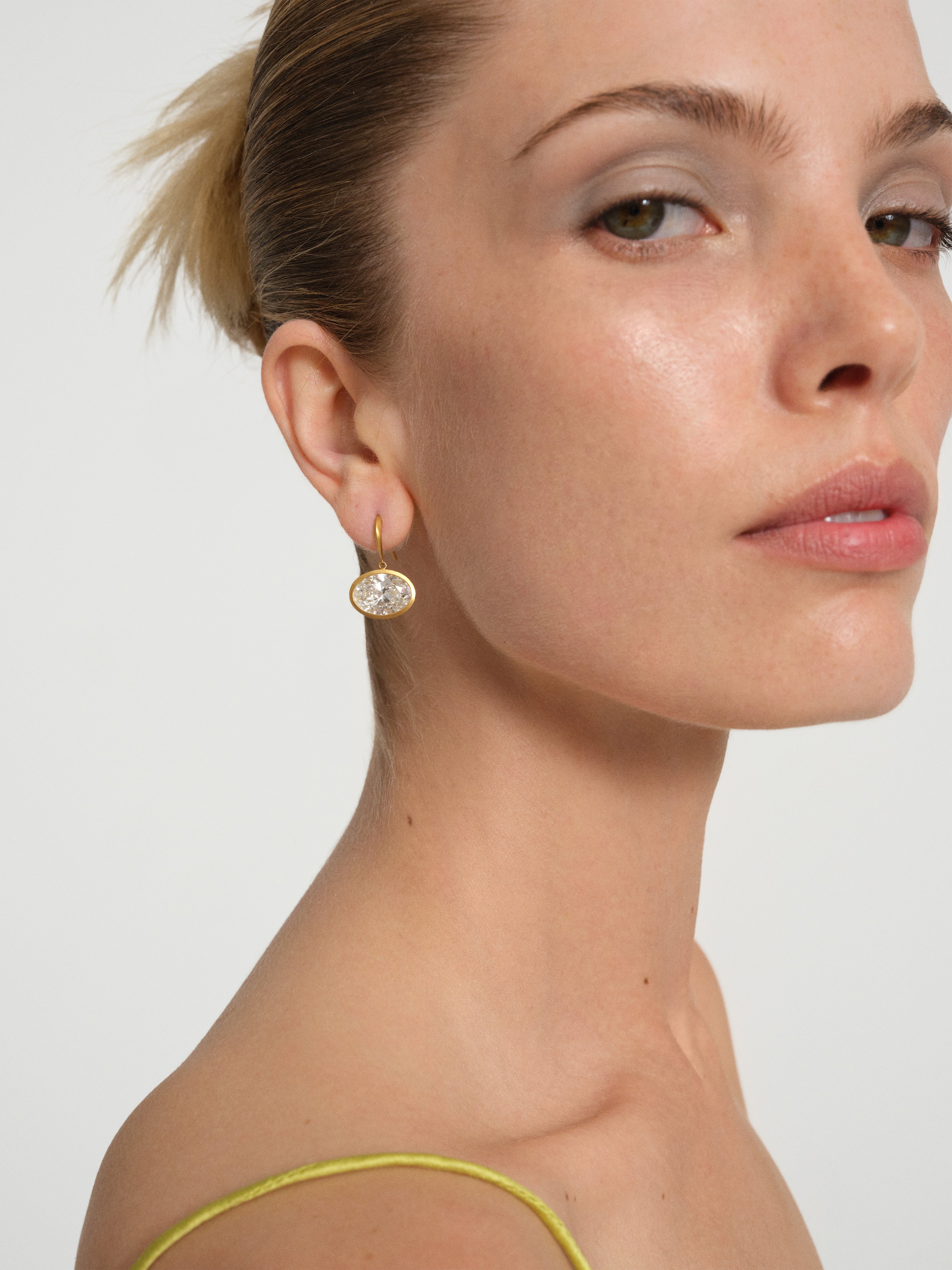 Fishhook Earrings in Gold