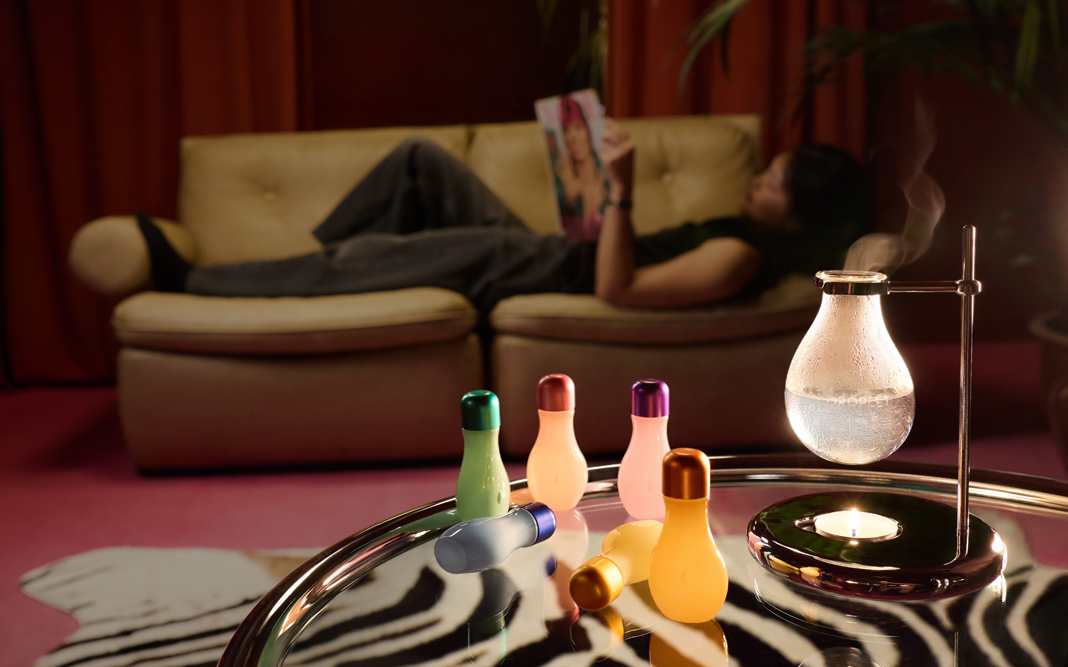 Lighting the tealight under the Droplet Scent Burner