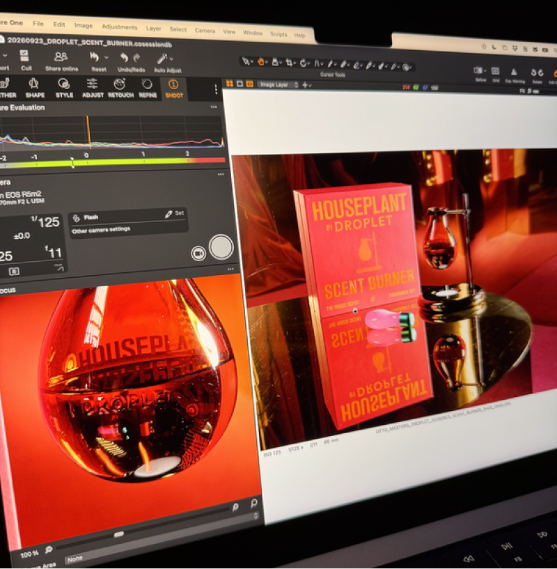 logo scroll images