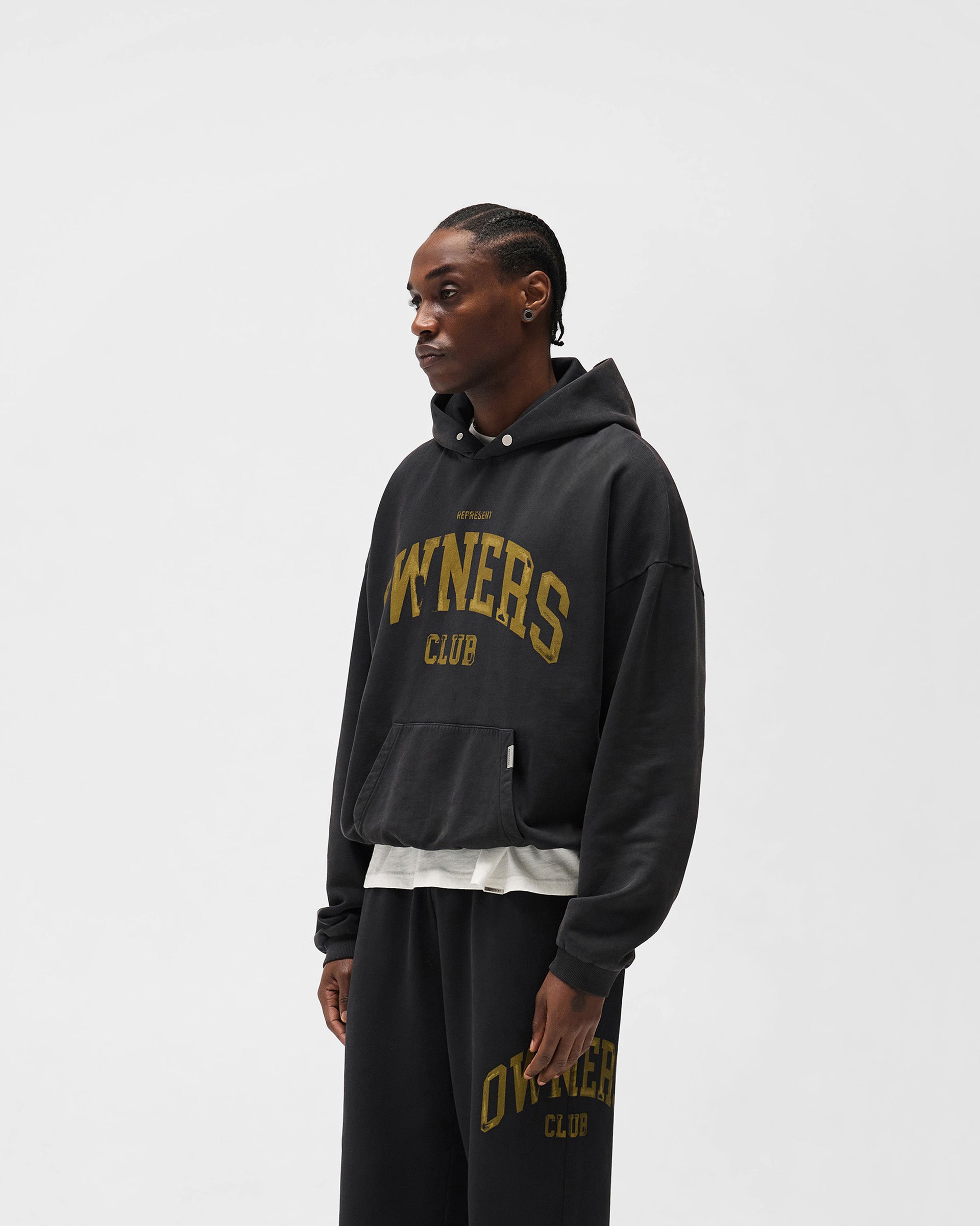 Represent_Owners_Club_Hoodie_-_Faded_Black_04.jpg