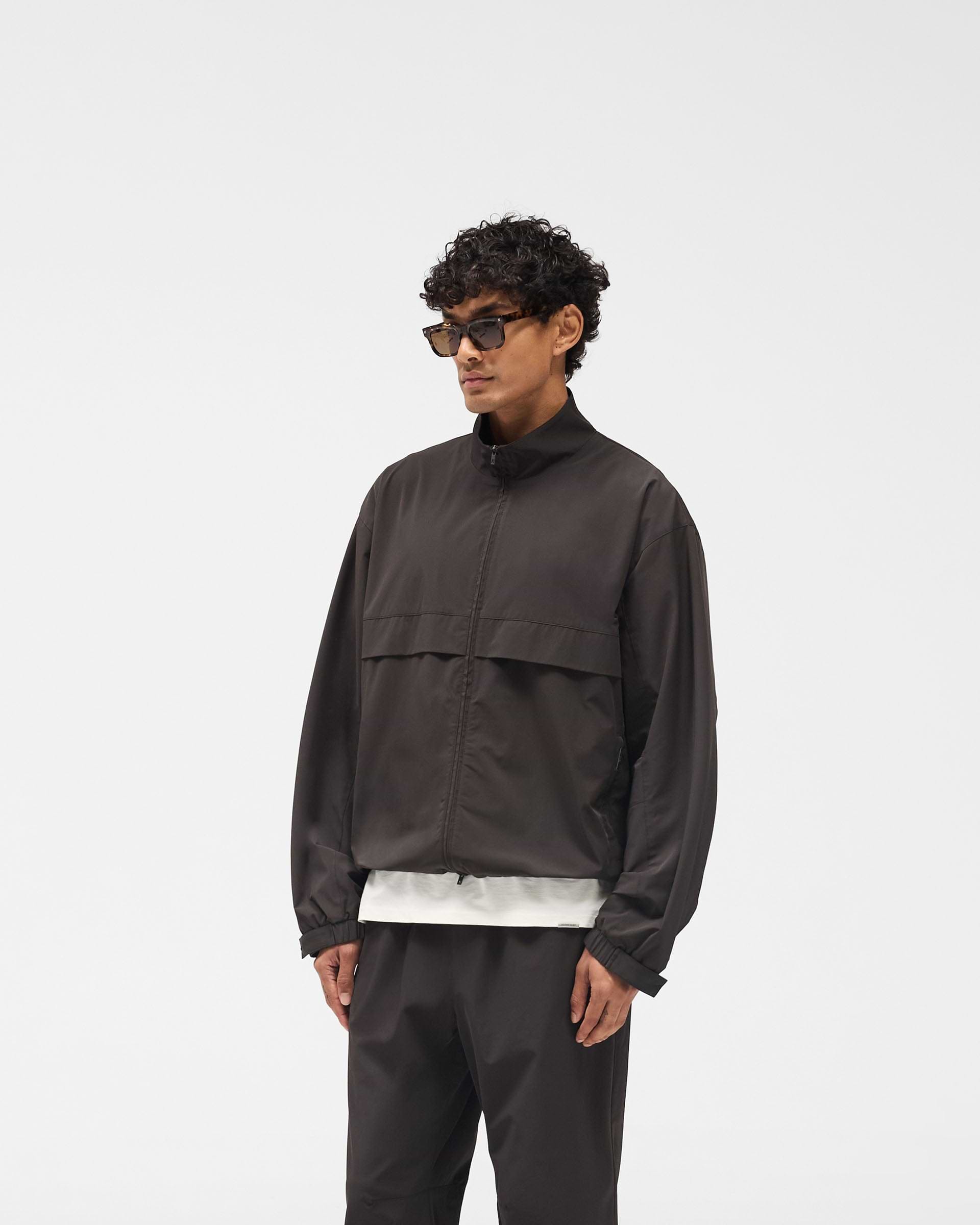 Nylon_Track_Jacket_-_Coffee_02.jpg