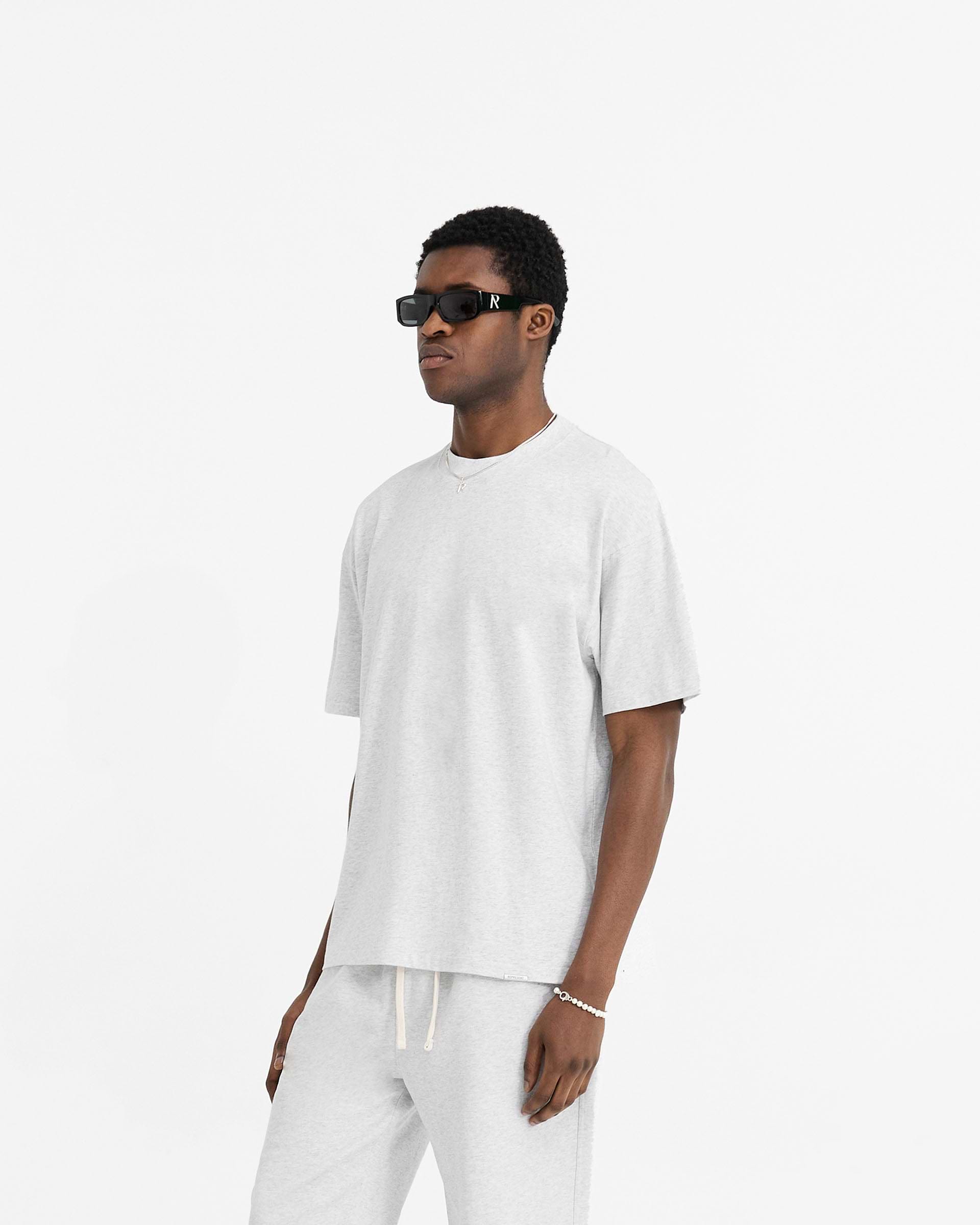 Initial Oversized T-Shirt - Gris Hielo Jaspeado