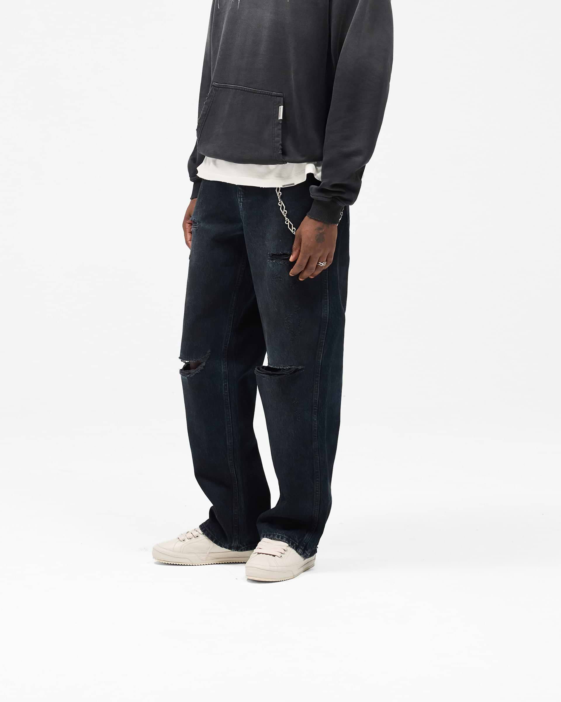 R3_Distressed_Baggy_Denim_-_Petrol_02.jpg