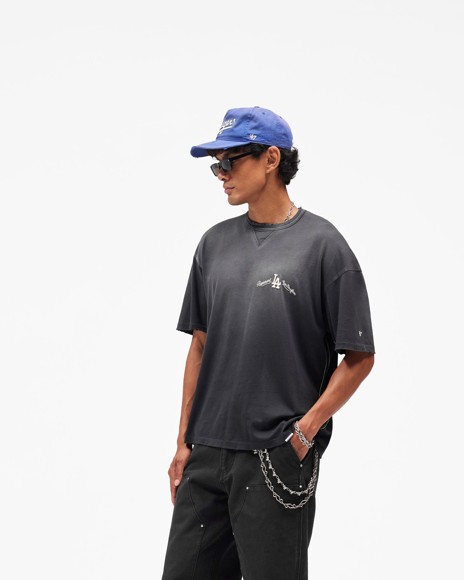 Dodgers_T-Shirt_-_Stained_Black_03.jpg