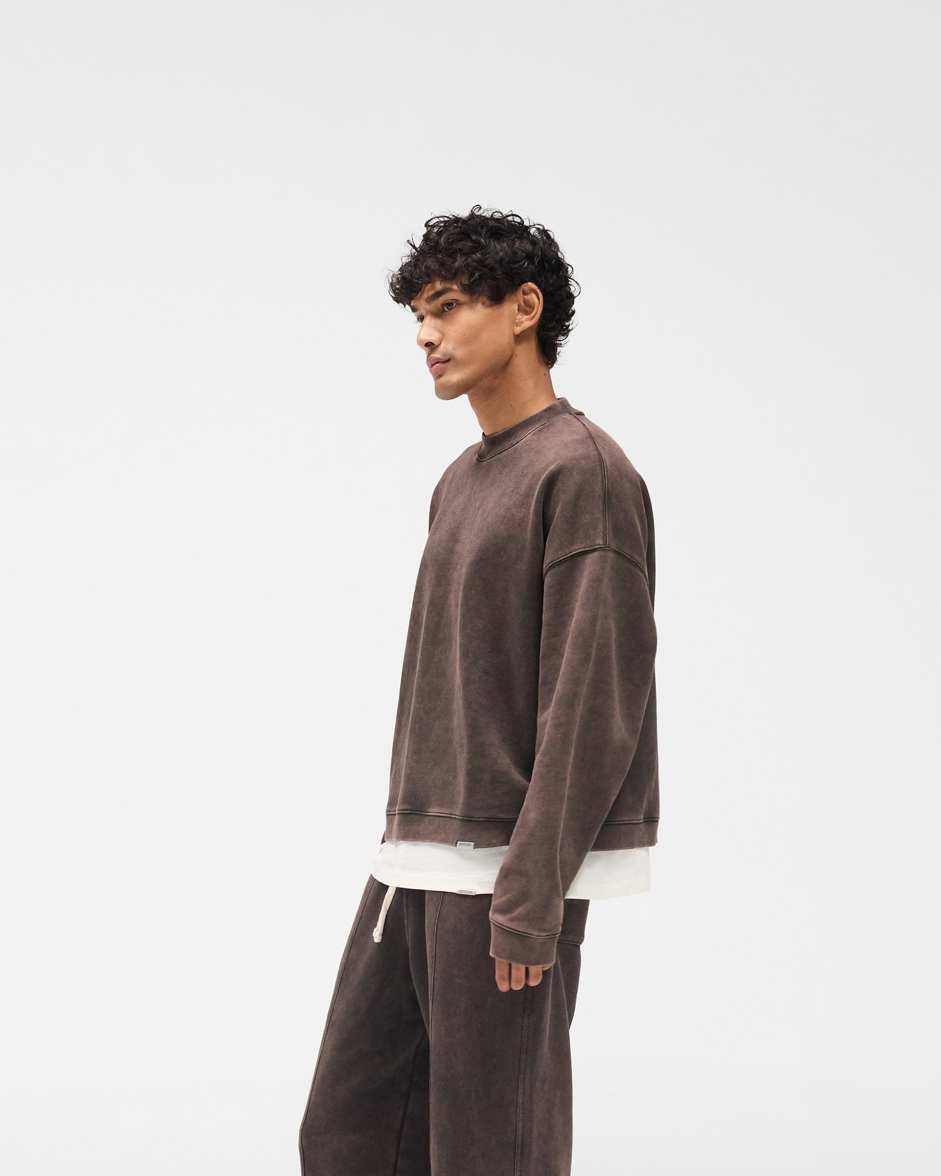 Initial_Boxy_Sweater_-_Coffee_04.jpg