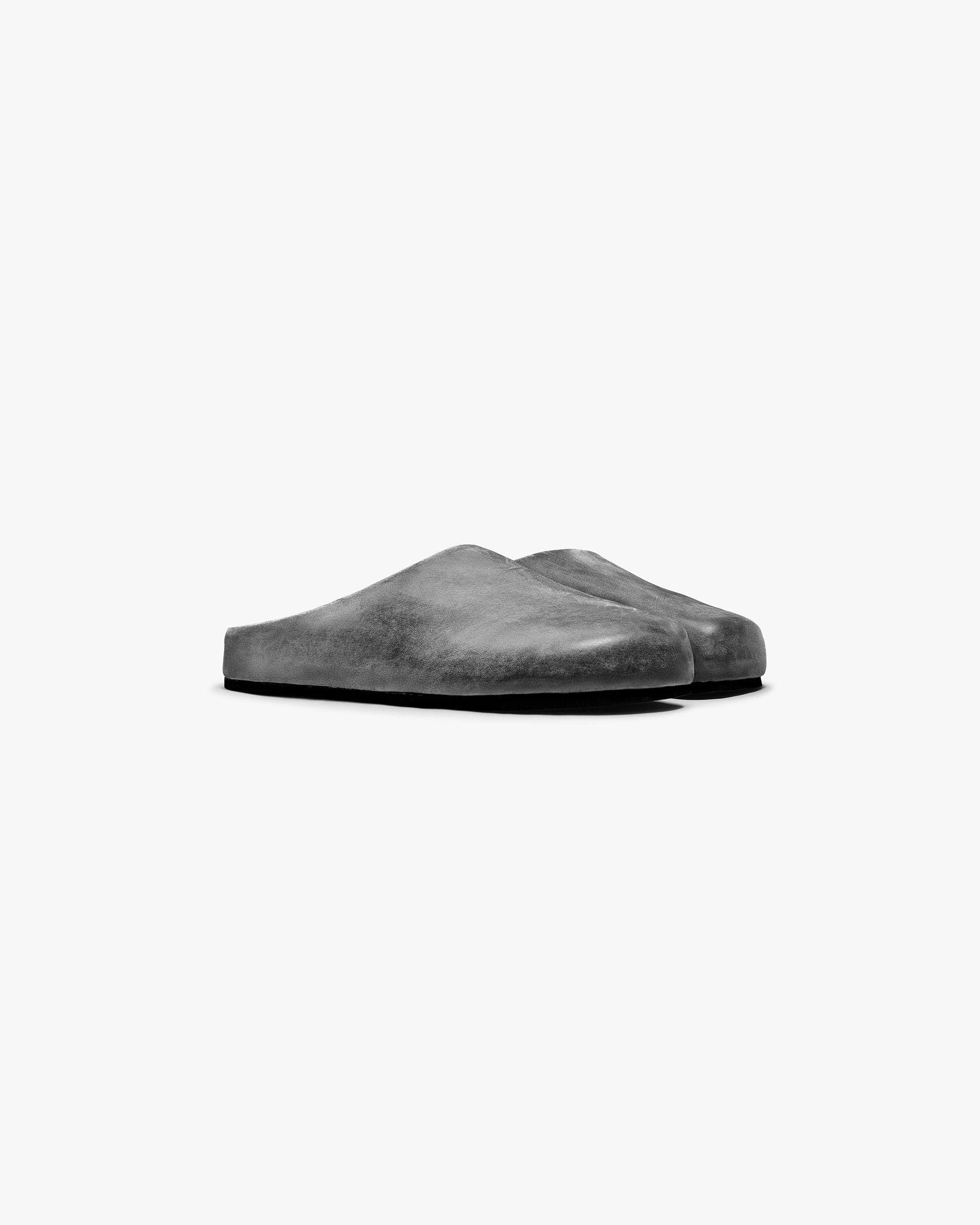 Distressed_Mule_-_Off_Black_02.jpg