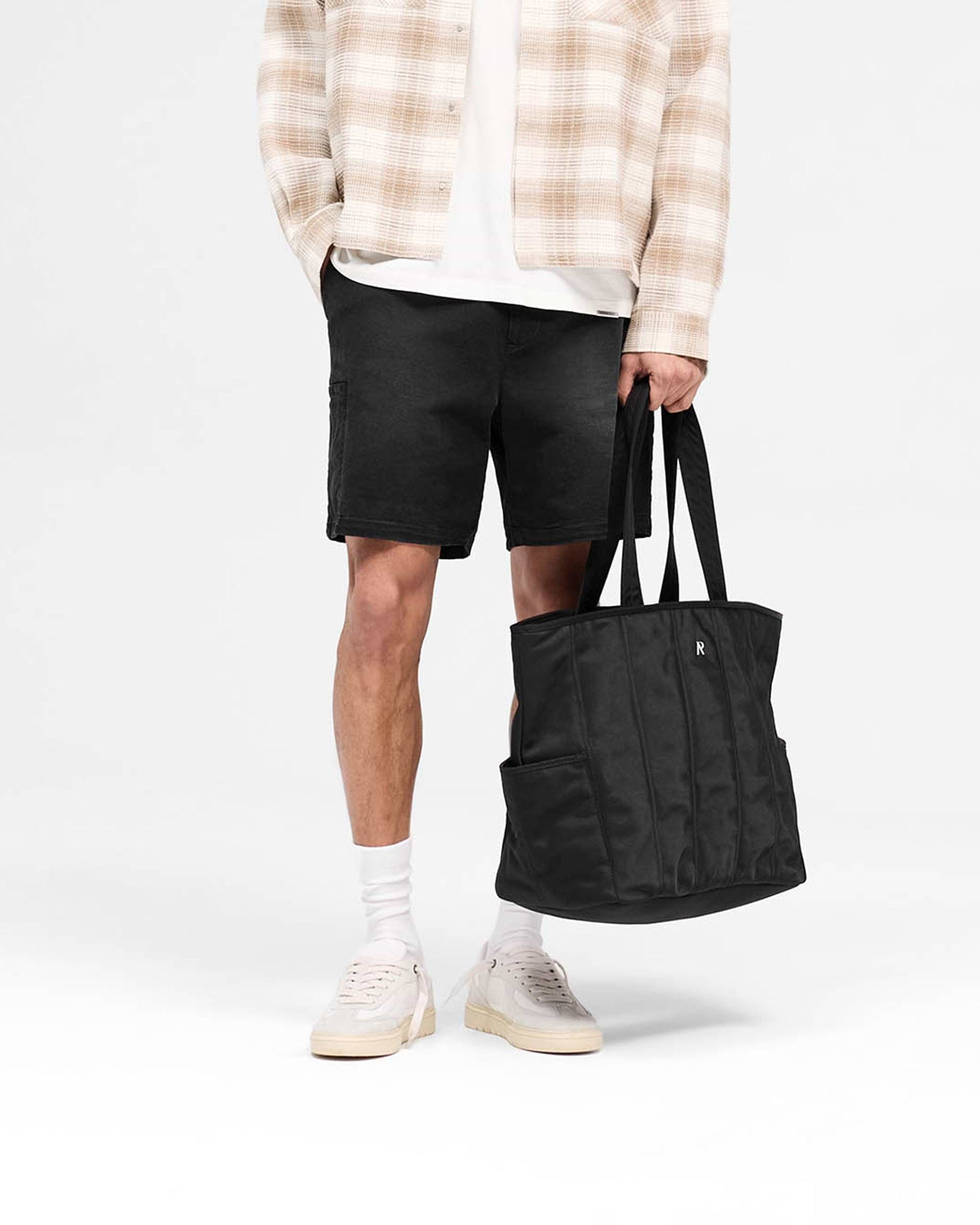 Season Cargo Short - Negro Intenso
