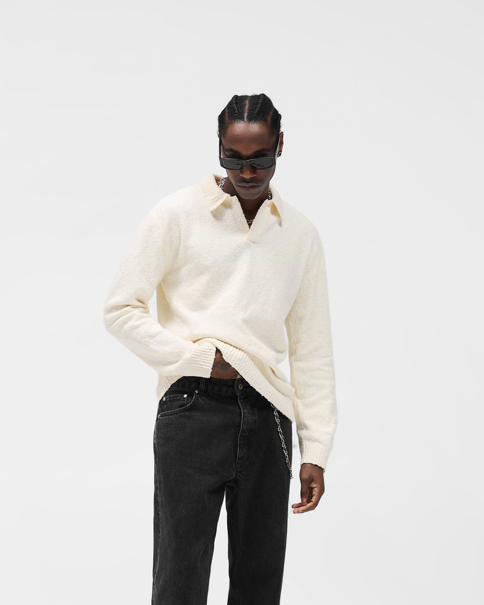 Knitted_Polo_-_Aged_White_03.jpg