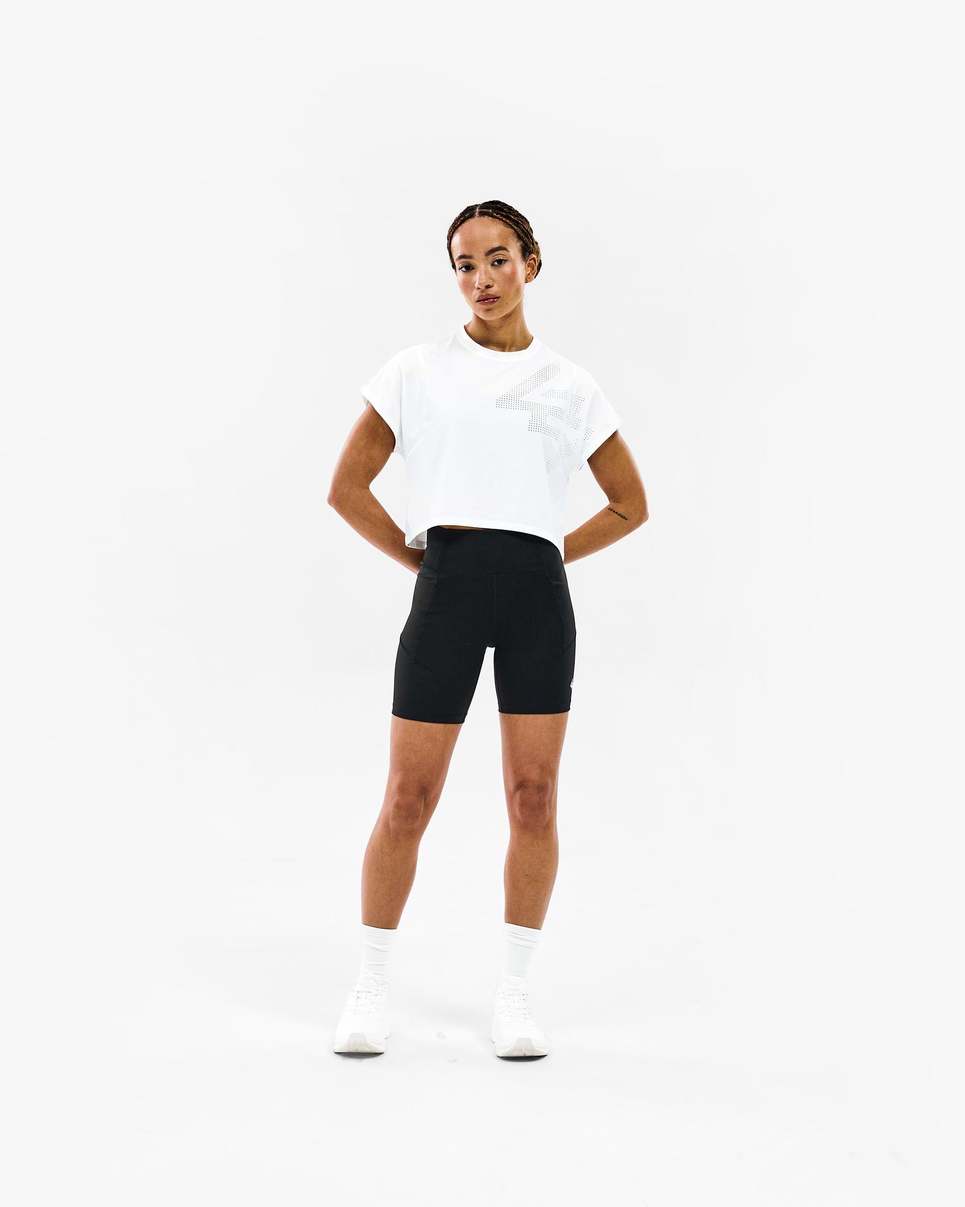 247 Perforated Cropped Training T-Shirt - Weiß