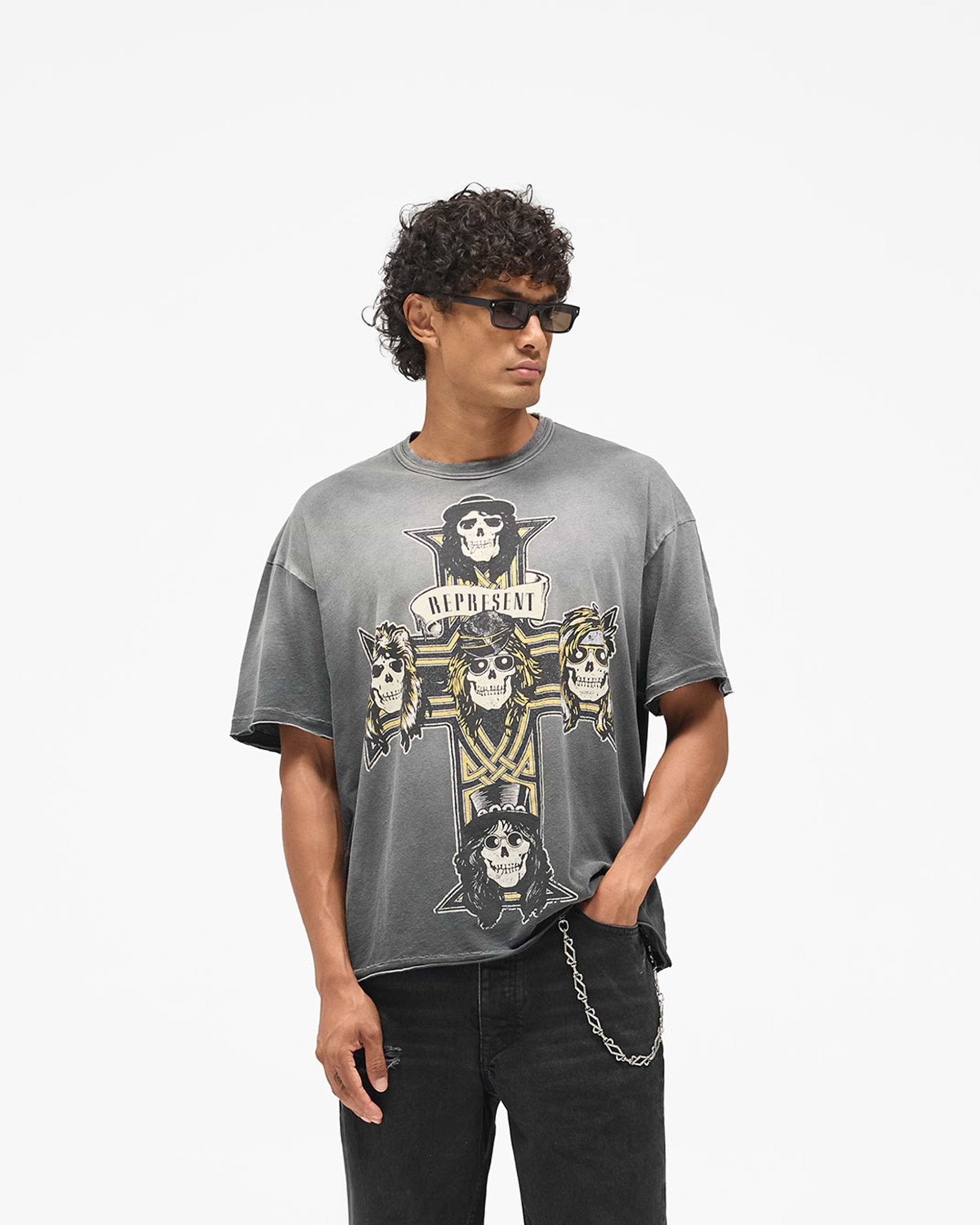 Represent_X_Guns_N__Roses_Cross_T-Shirt_-_Stained_Black_03.jpg