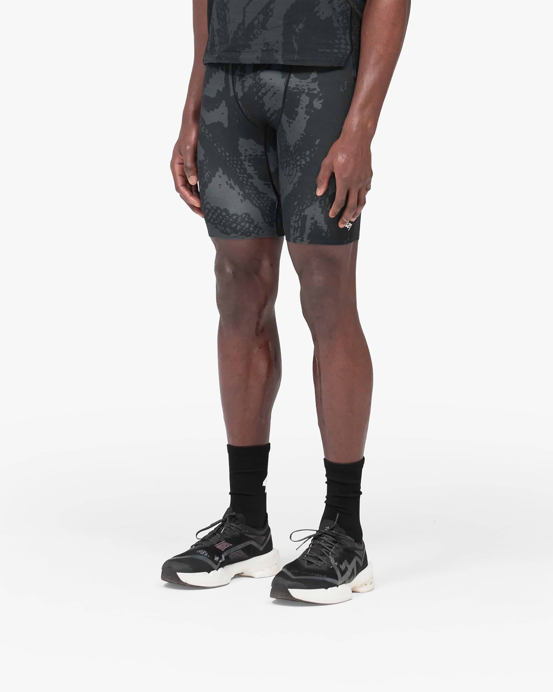 247_Manchester_Half_Tight_-_Black_04.jpg
