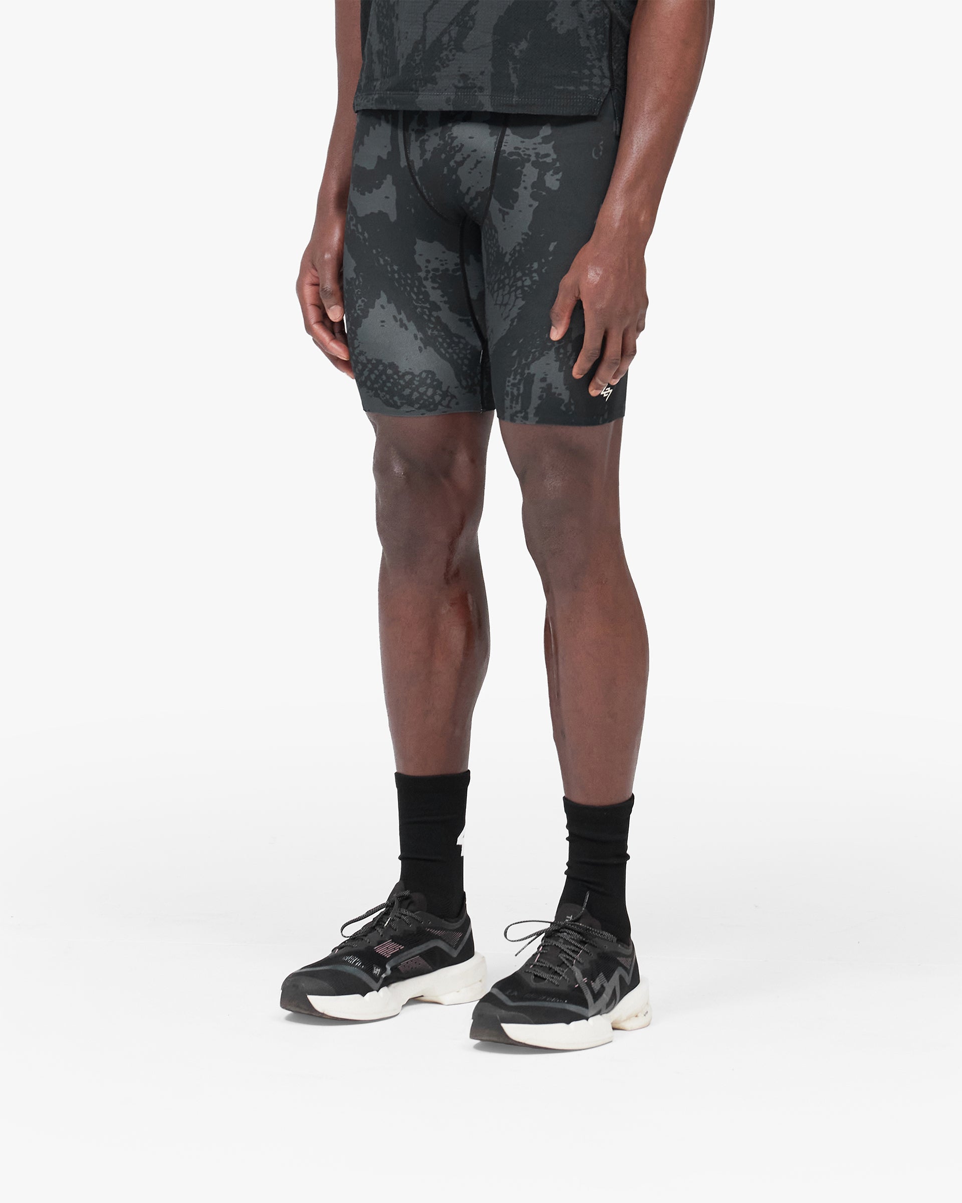 247_Manchester_Half_Tight_-_Black_04.jpg