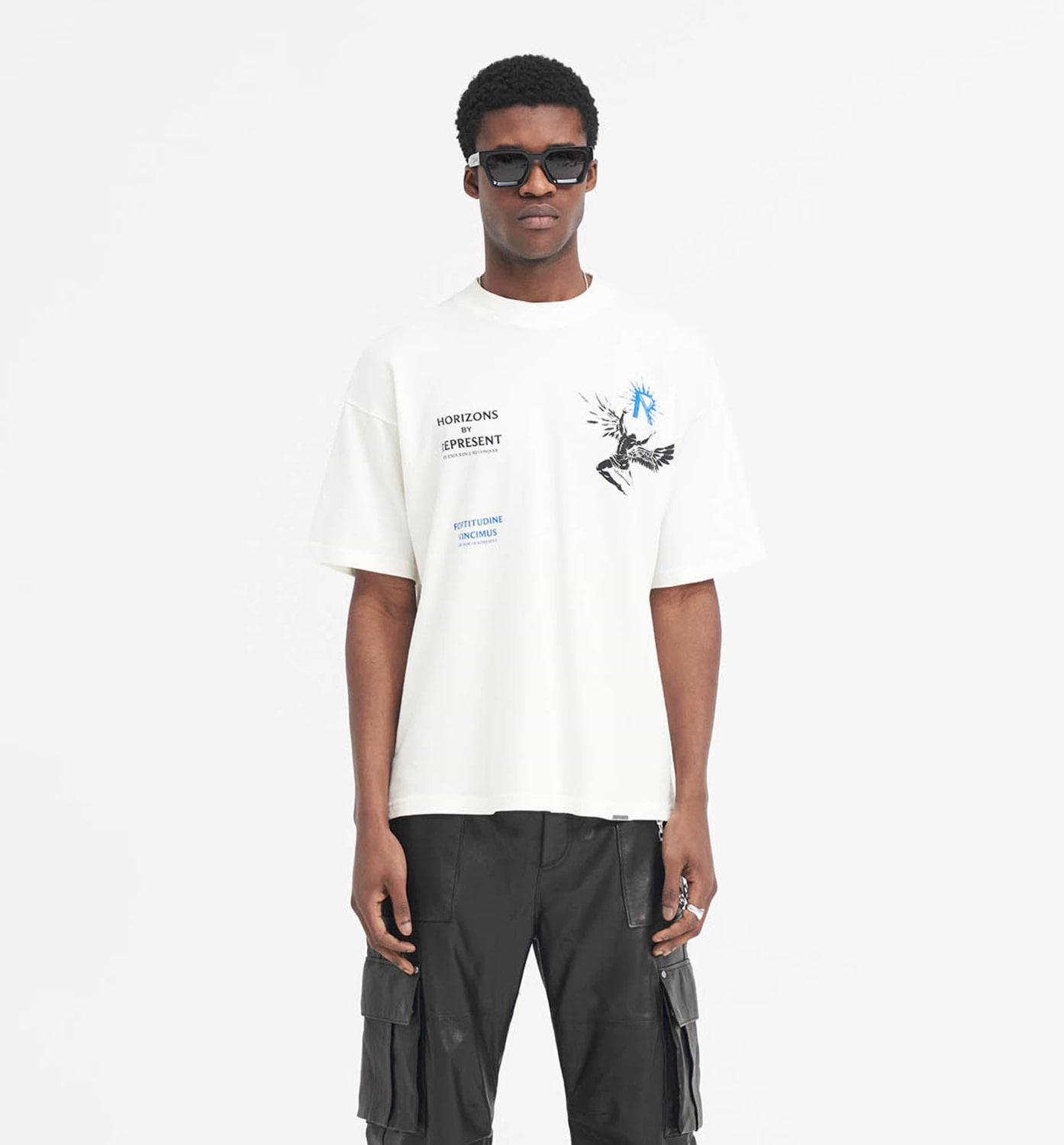 8 Ways to wear Oversized T-Shirts