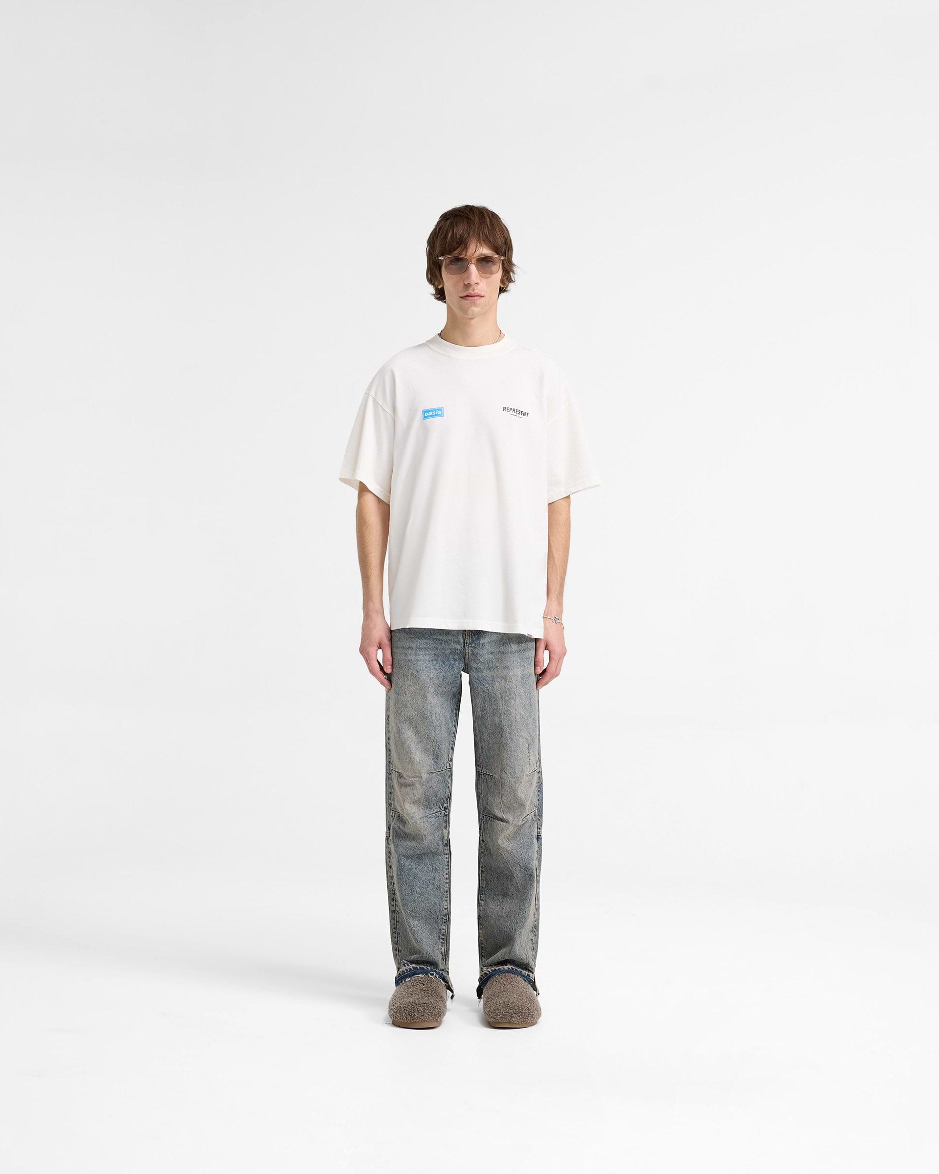 Represent X Oasis Owners Club T-Shirt - Flaches Weiß