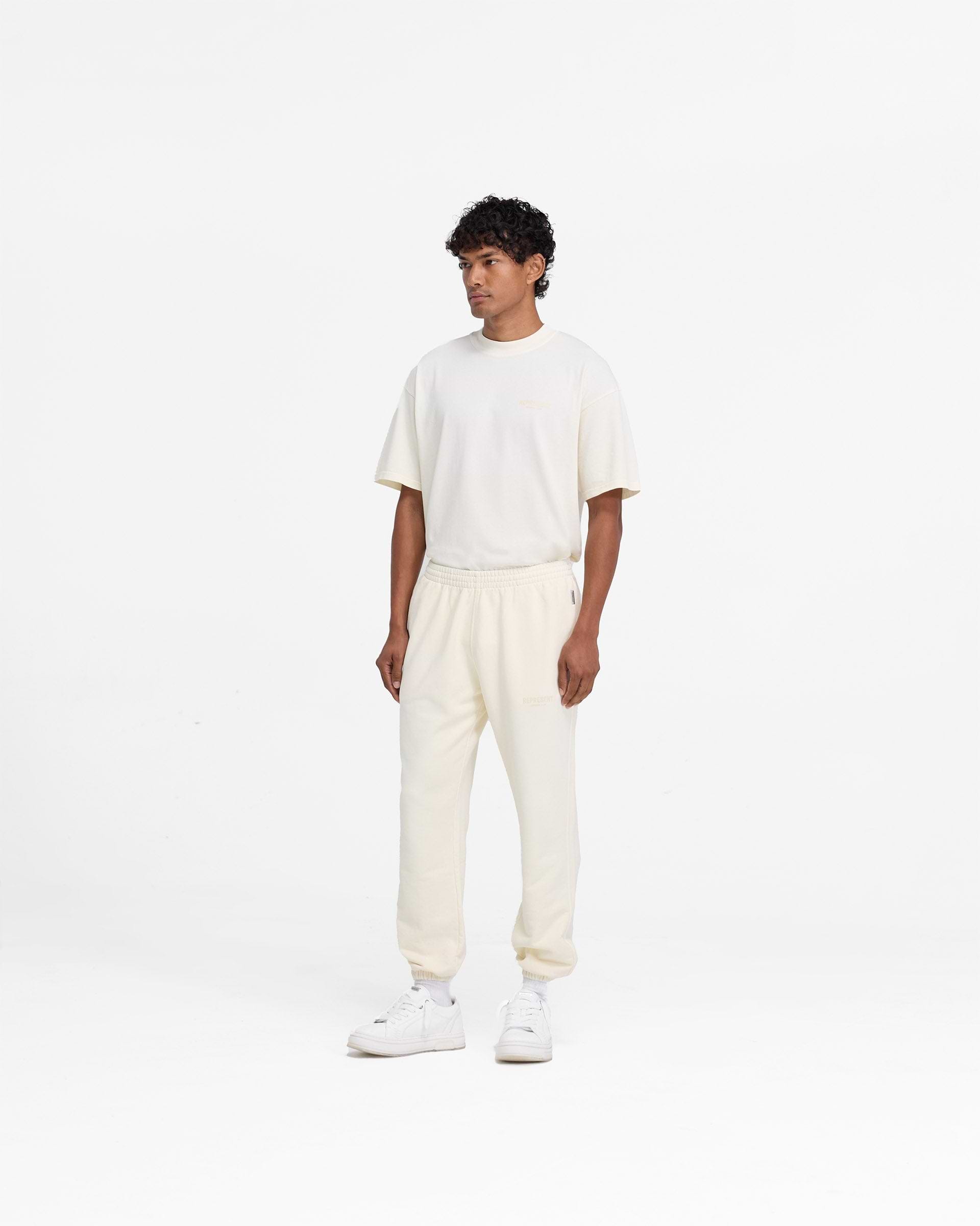 Represent Owners Club Sweatpant - Crema