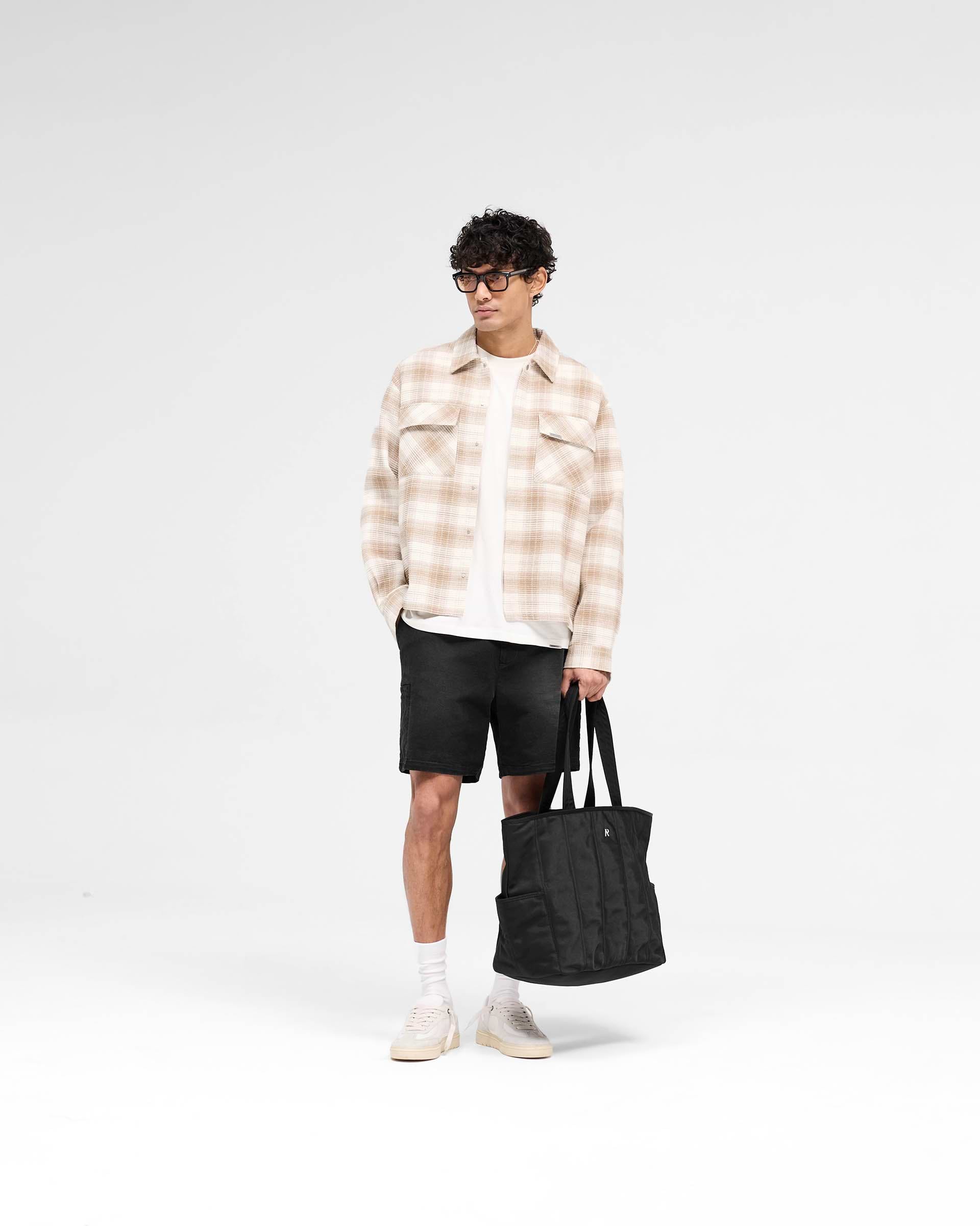 Season Cargo Short - Negro Intenso