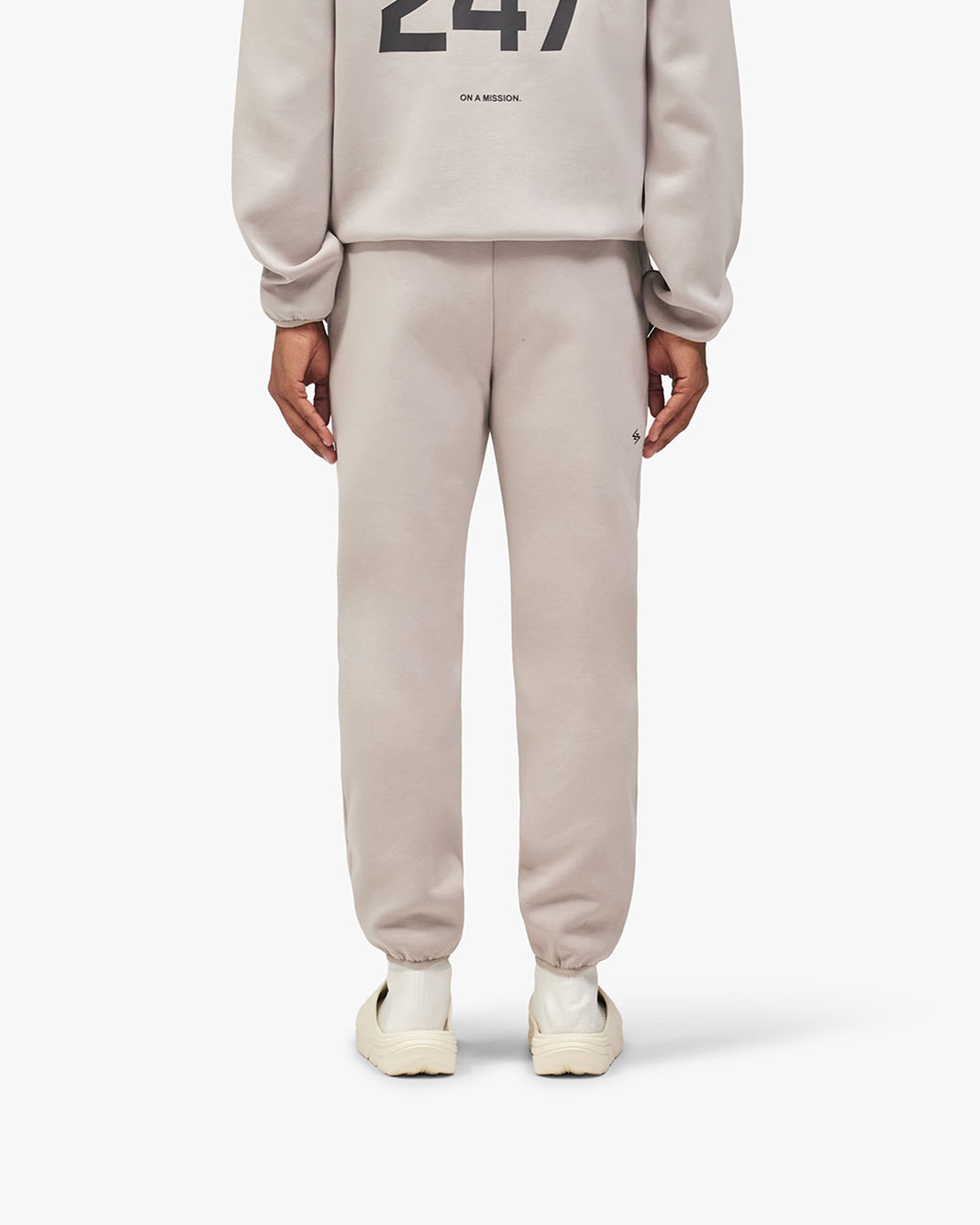 247 Form Sweatpant - Ash Grey